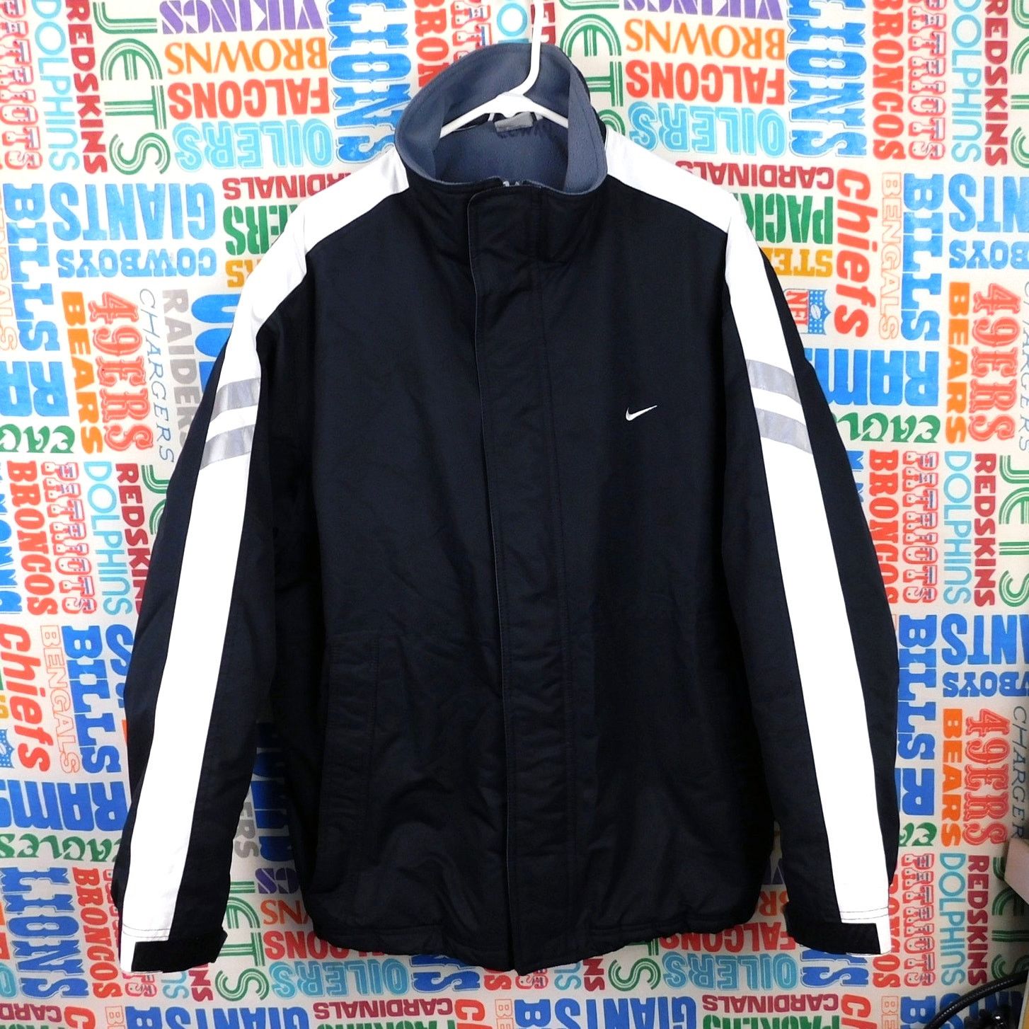Nike Nike Fleece Lined Jacket Size L Gray Tag Black White Swoosh Size US L / EU 52-54 / 3 - 1 Thumbnail