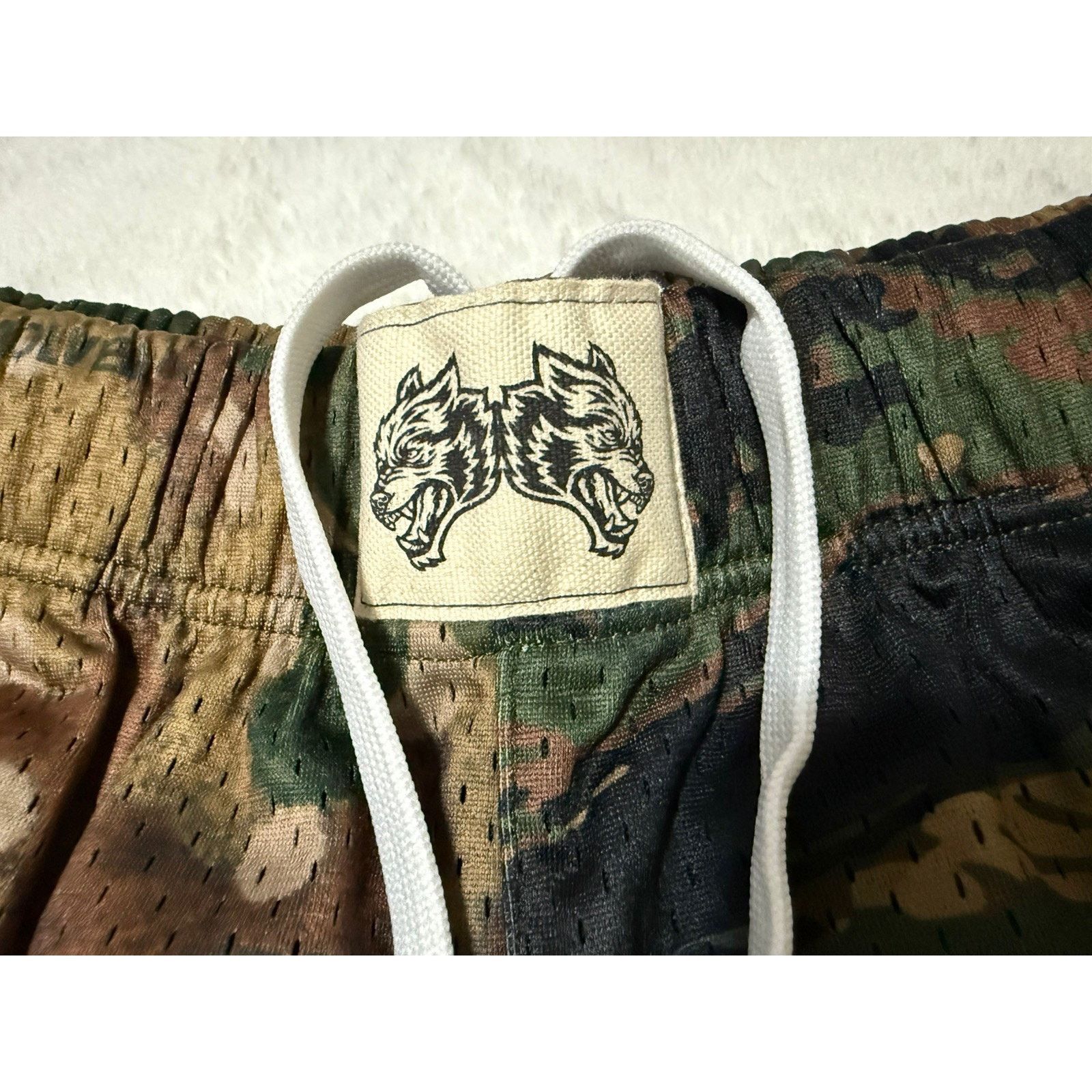Darc Sport Darc Sport Camo Mesh Shorts Men Medium Limited 574/1000 Rare Size US 32 / EU 48 - 4 Thumbnail