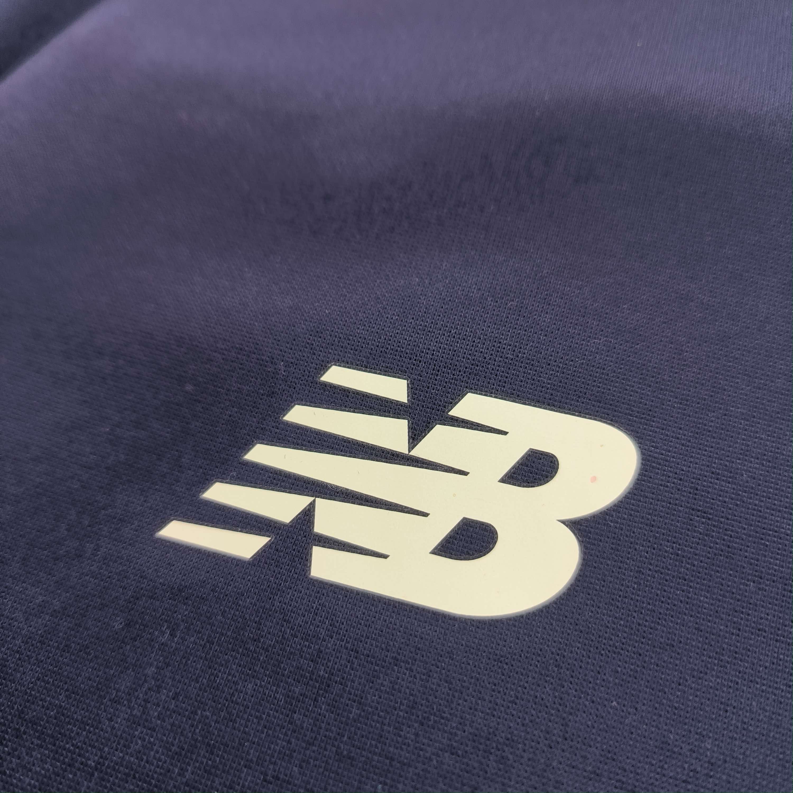 New Balance AFC Fylde New Balance football hoodie size S Size US S / EU 44-46 / 1 - 4 Thumbnail