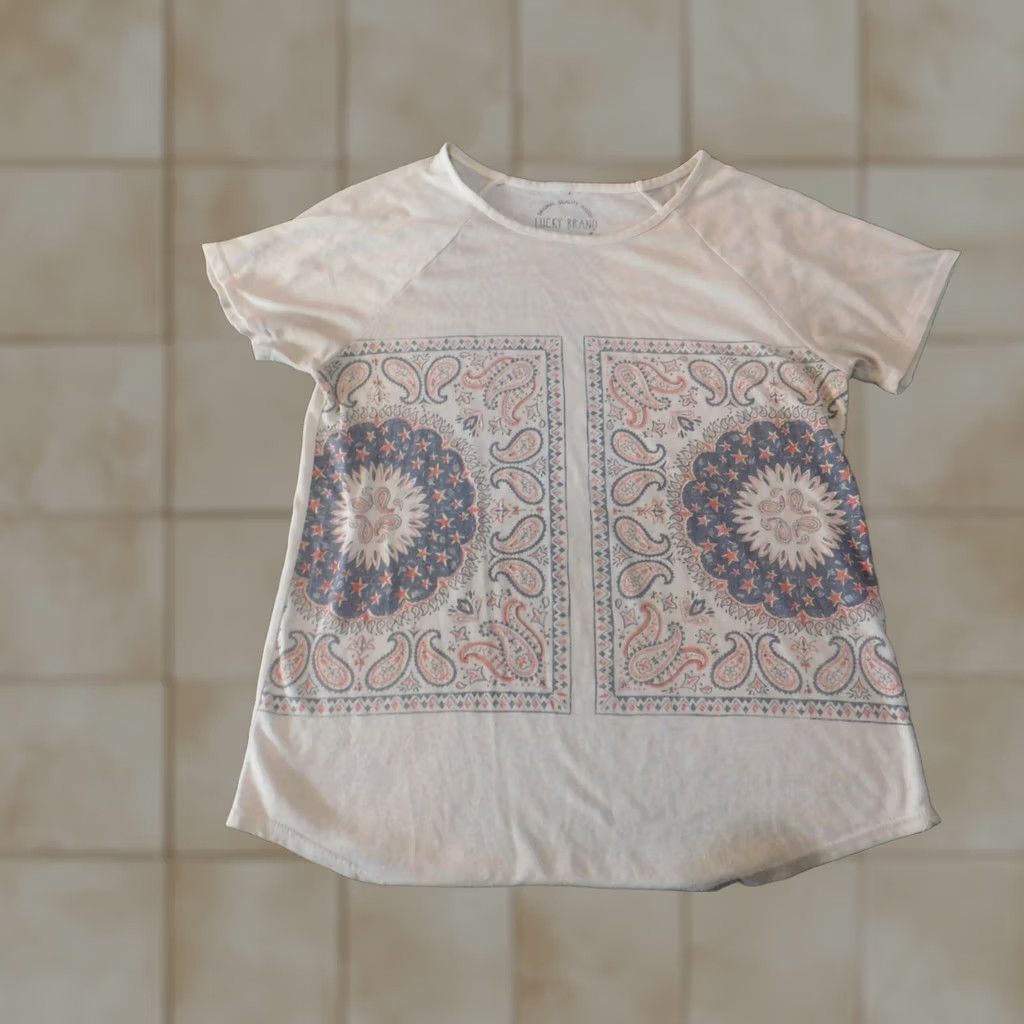 Lucky Brand Lucky Brand T-Shirt Womens Small Beige Crew Neck Short Sleeve Cotton Knit Casual Graphic Size S / US 4 / IT 40 - 1 Thumbnail