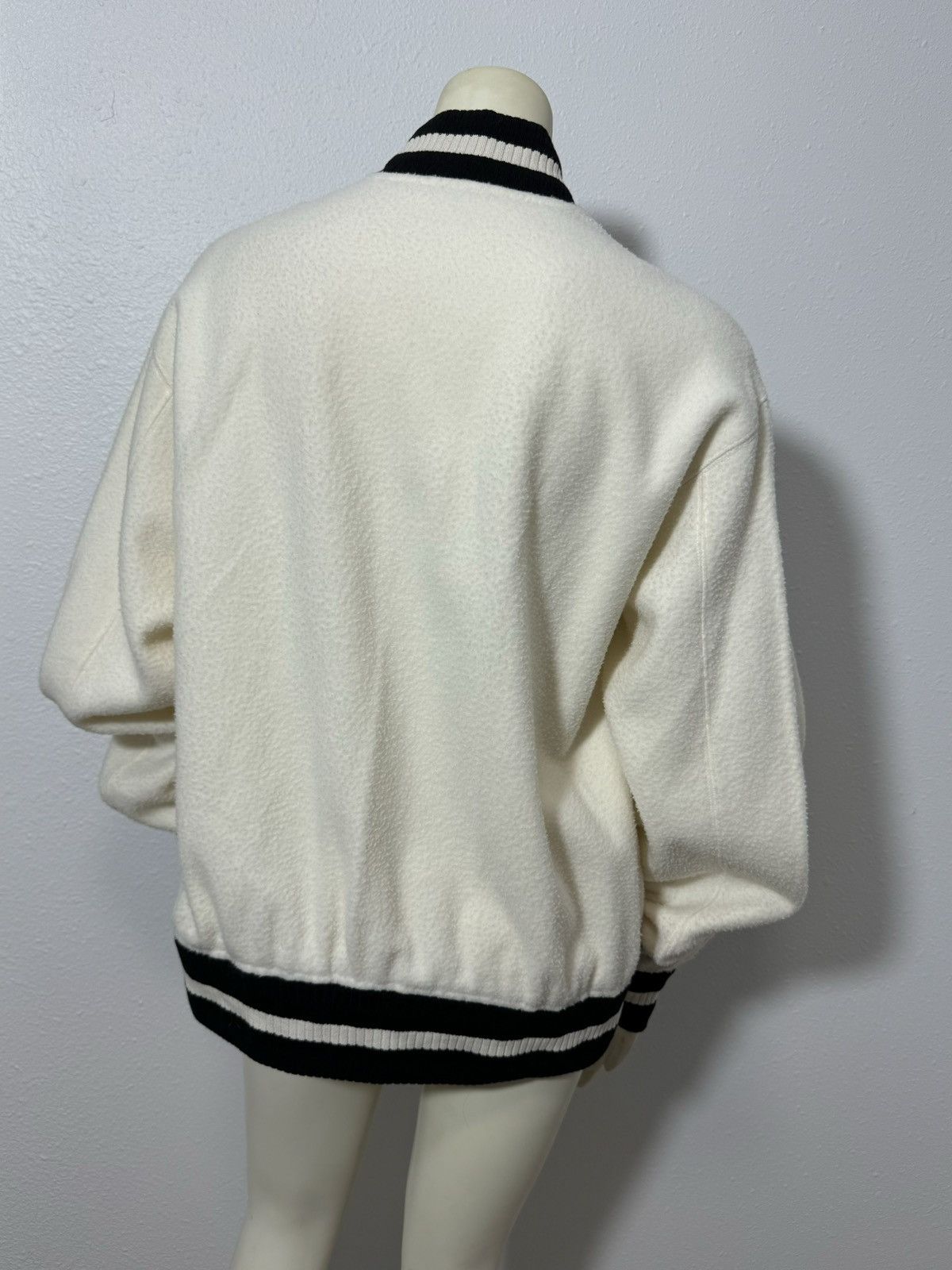 Givenchy NWT Givenchy Bomber Jacket in Cream Size US L / EU 52-54 / 3 - 6 Thumbnail