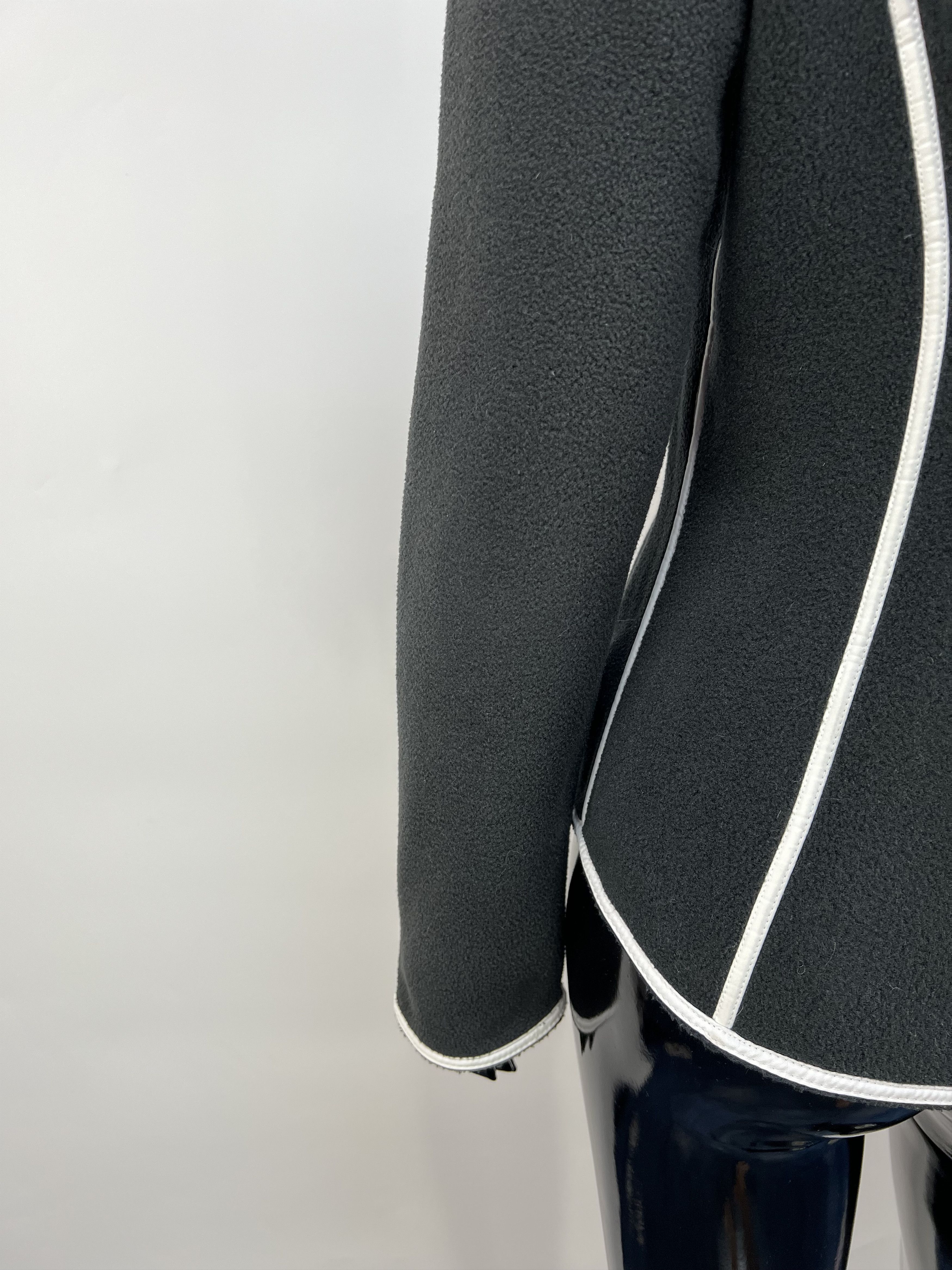 Frauenschuh Vintage Frauenschuh Full Zip Fleece Jacket Polartec Size M / US 6-8 / IT 42-44 - 10 Thumbnail