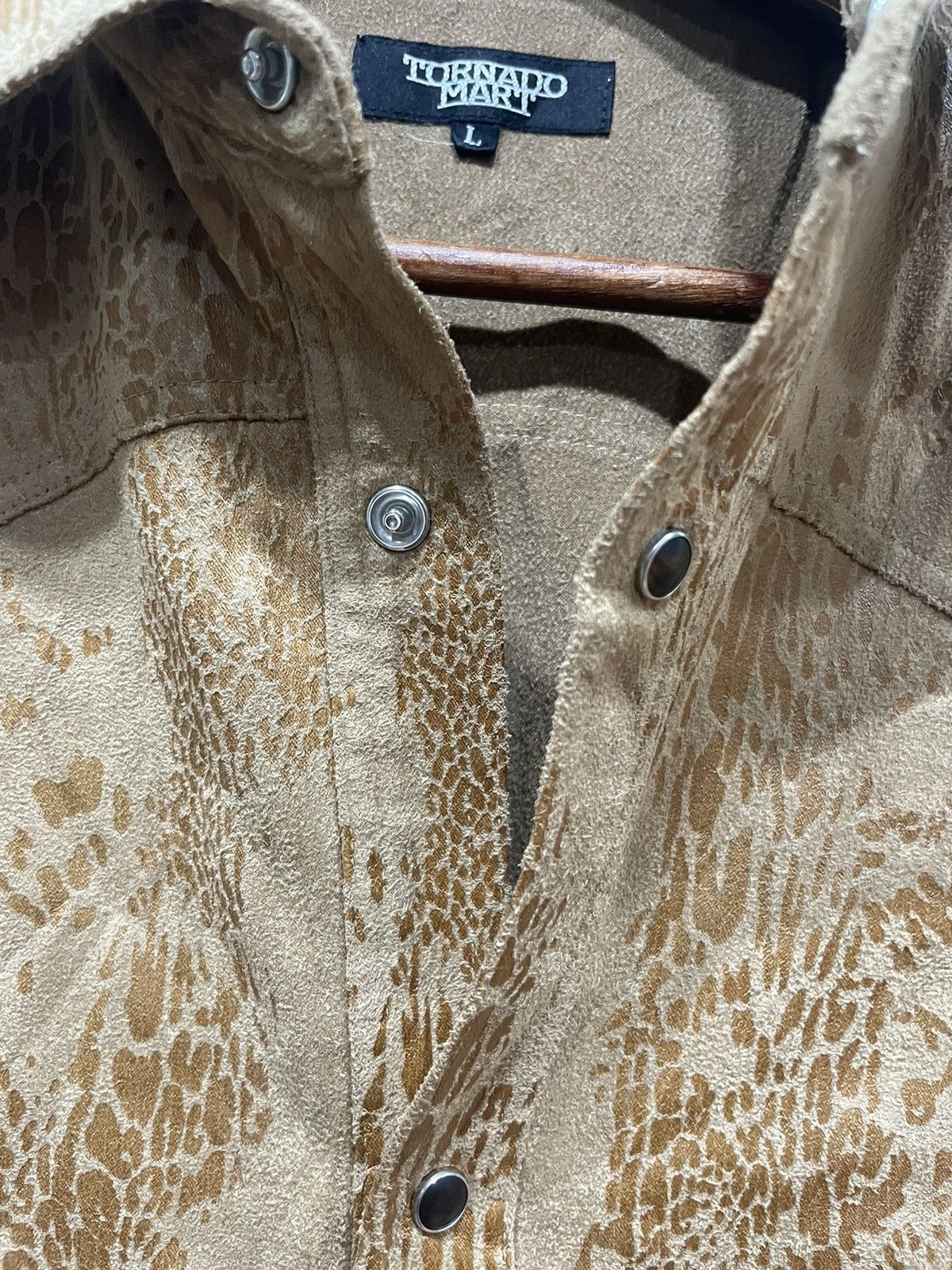 Tornado Mart Tornado Mart faux suede snap button western shirt Size US L / EU 52-54 / 3 - 4 Thumbnail