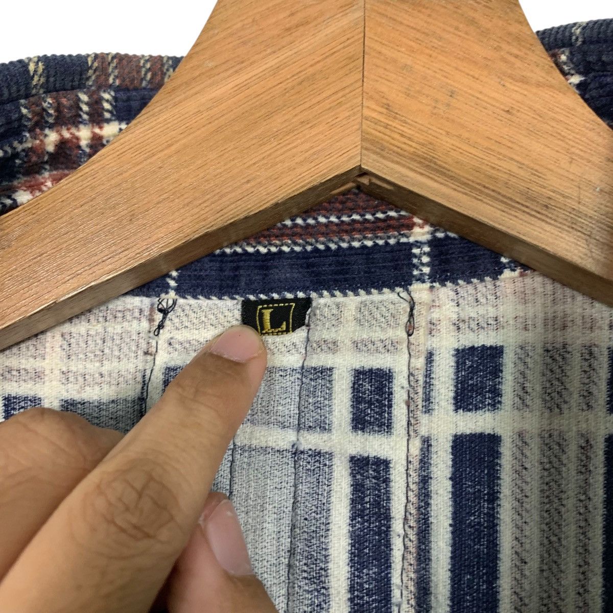 Japanese Brand VANBON & V-ROLA Checked Belted Flannel Shirt #2924-C132 Size US L / EU 52-54 / 3 - 15 Thumbnail