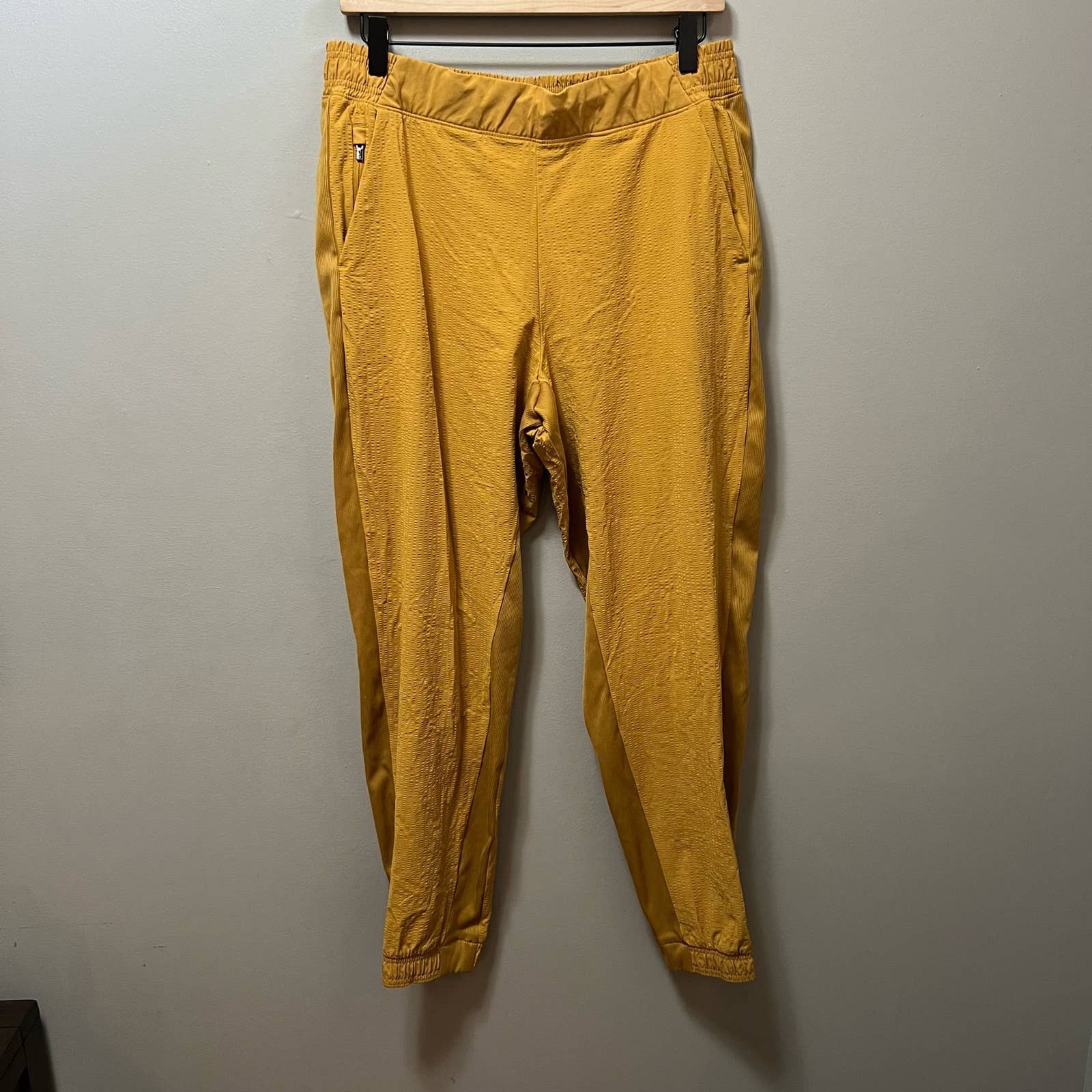 Athleta Athleta Textured Brooklyn Joggers Mustard Yellow size 12