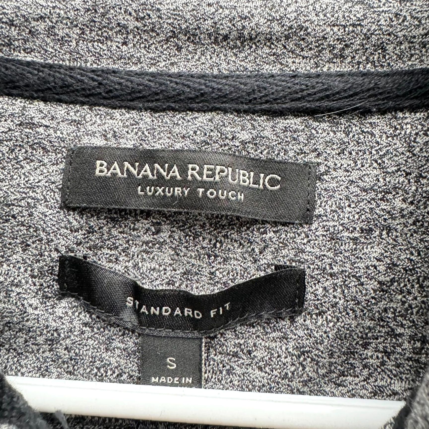 Banana Republic VINTAGE Banana Republic Men’s 1/4 Zip Sweat Shirt Knit Mock Neck S Gray Pullover 1/4 Zip Luxury Touch Heather Grey Shirt Mens Size US S / EU 44-46 / 1 - 4 Thumbnail