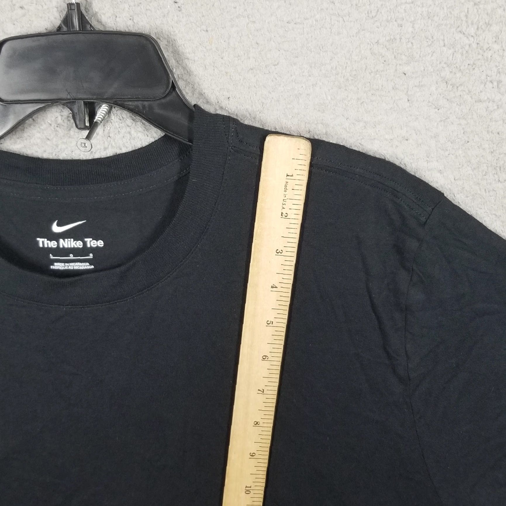 Nike Nike Run Crew Graphic T-Shirt Mens Large Black Short Sleeve Casual Athletic Size US L / EU 52-54 / 3 - 5 Thumbnail