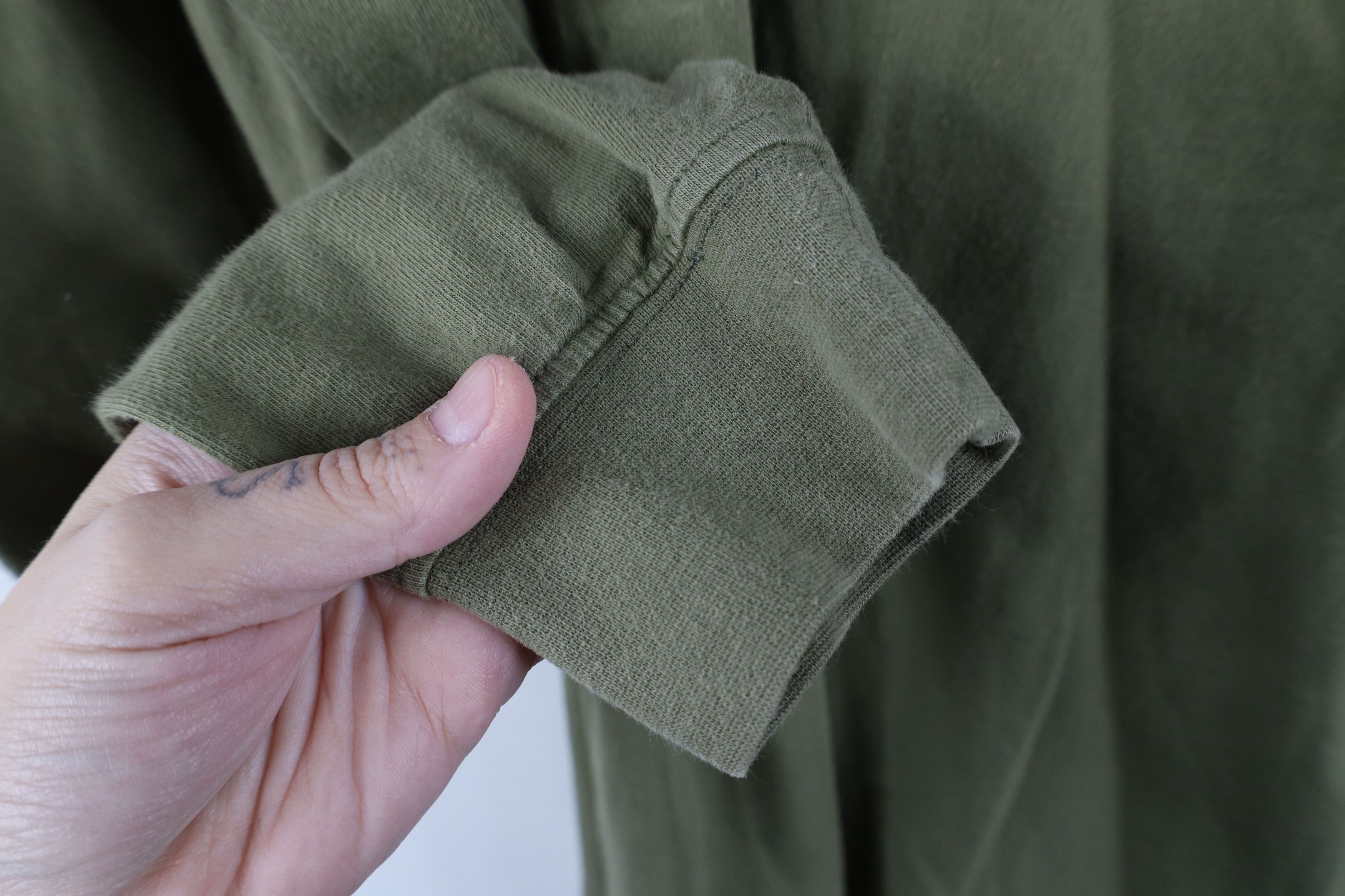 Cabelas Vintage 90s Cabelas Mock Neck Long Sleeve T-Shirt Green Size US L / EU 52-54 / 3 - 7 Thumbnail
