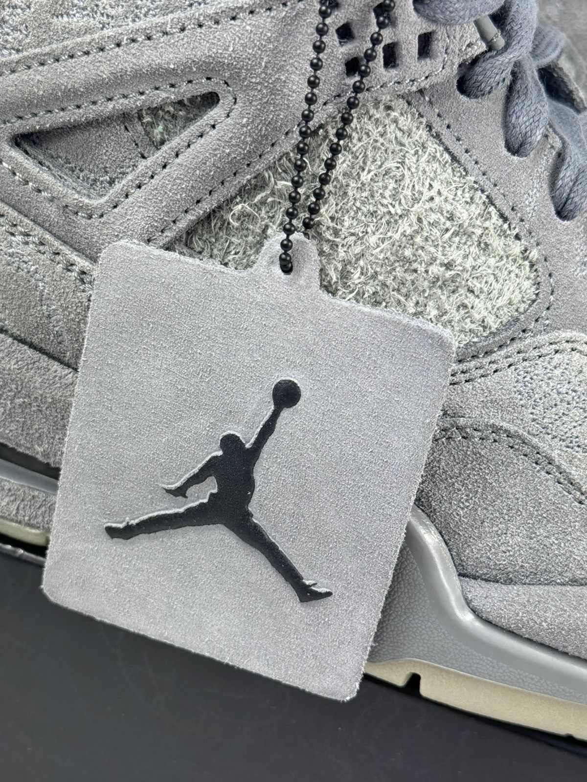 Jordan Brand × Kaws AIR JORDAN 4 RETRO X KAWS SNEAKERS Size US 9.5 / EU 42-43 - 5 Thumbnail