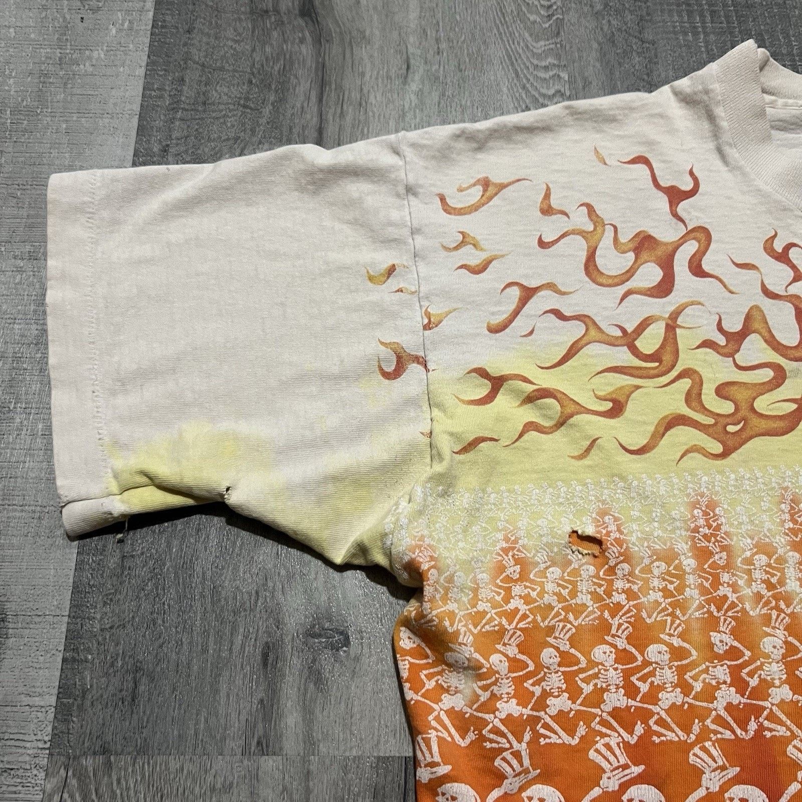 Liquid Blue VTG Grateful Dead Shirt Tie Dye Dancing Skeletons Band Tee Size US XL / EU 56 / 4 - 6 Thumbnail