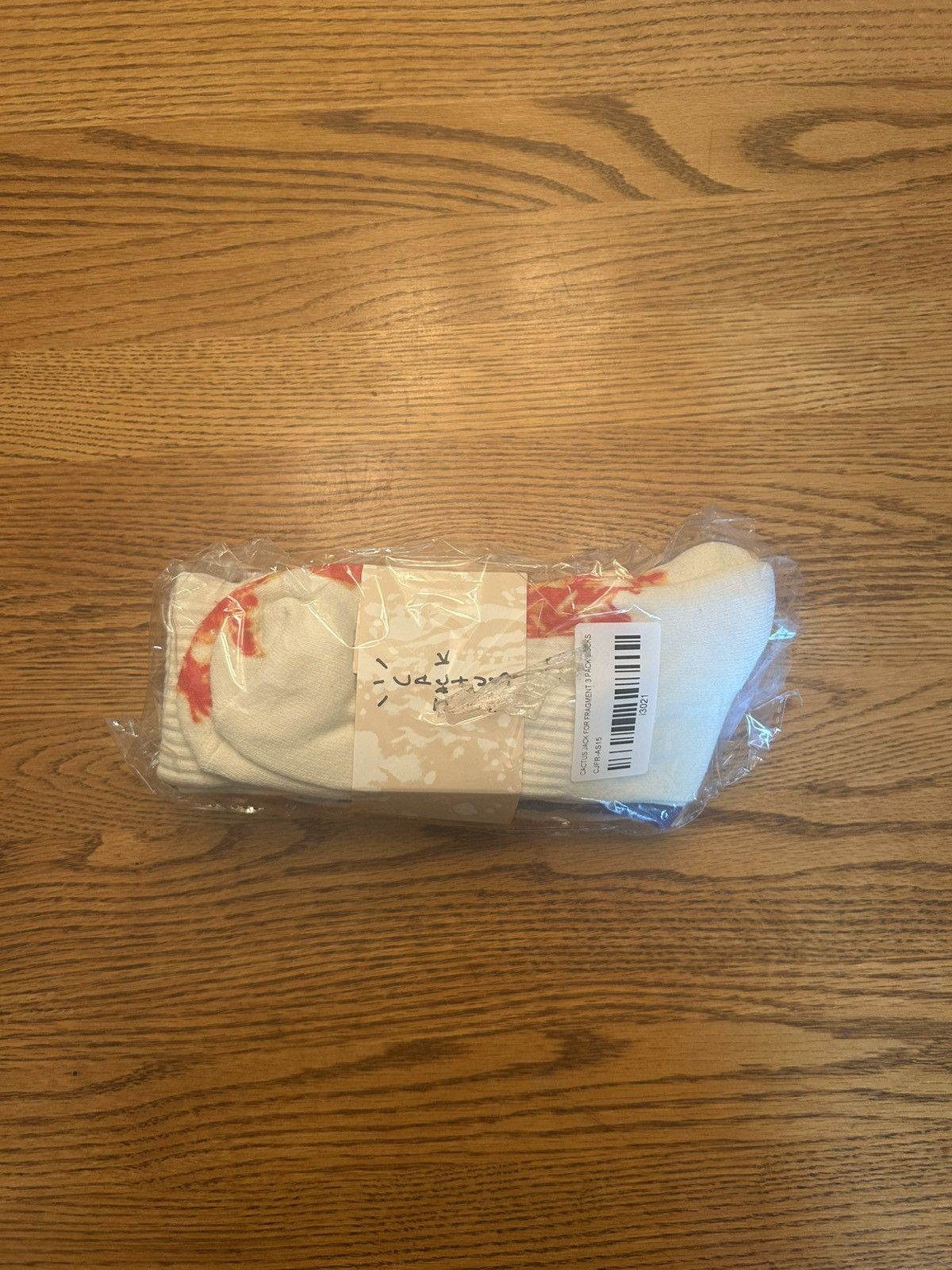 Travis Scott Travis Scott fragment socks Size ONE SIZE - 2 Thumbnail