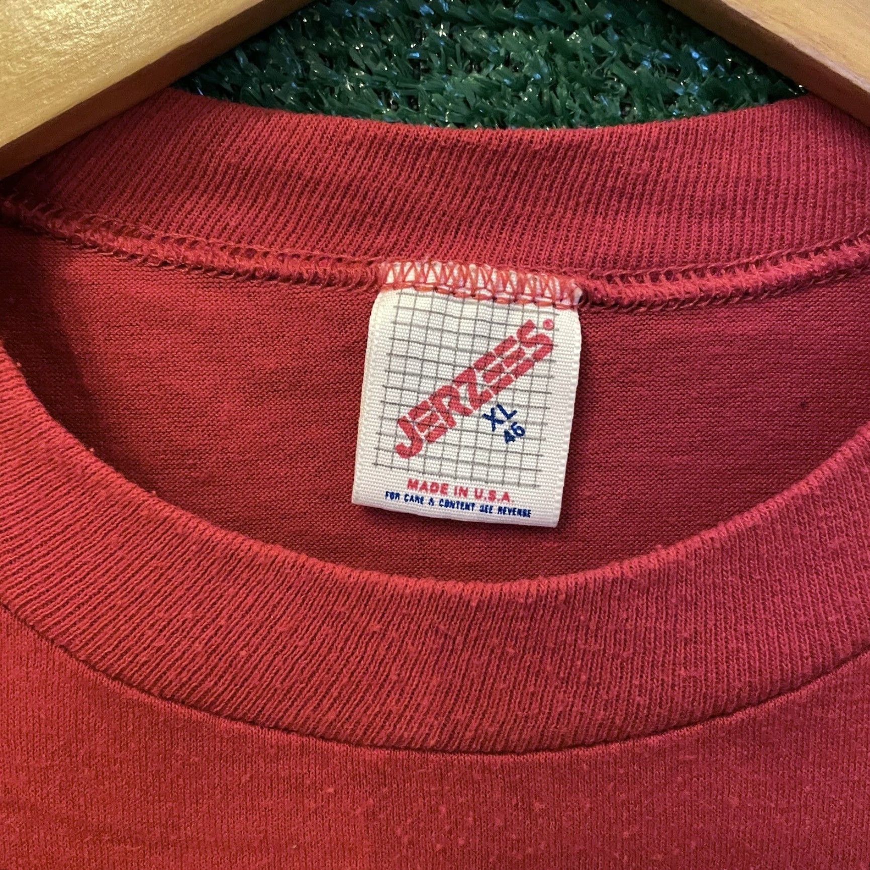Vintage VINTAGE American Red Cross Shirt Mens M Red White 90s True Vintage Cotton Short Sleeve Crew Neck Logo USA USA 90s Mens M Red White Cross Shirt Size US M / EU 48-50 / 2 - 3 Thumbnail