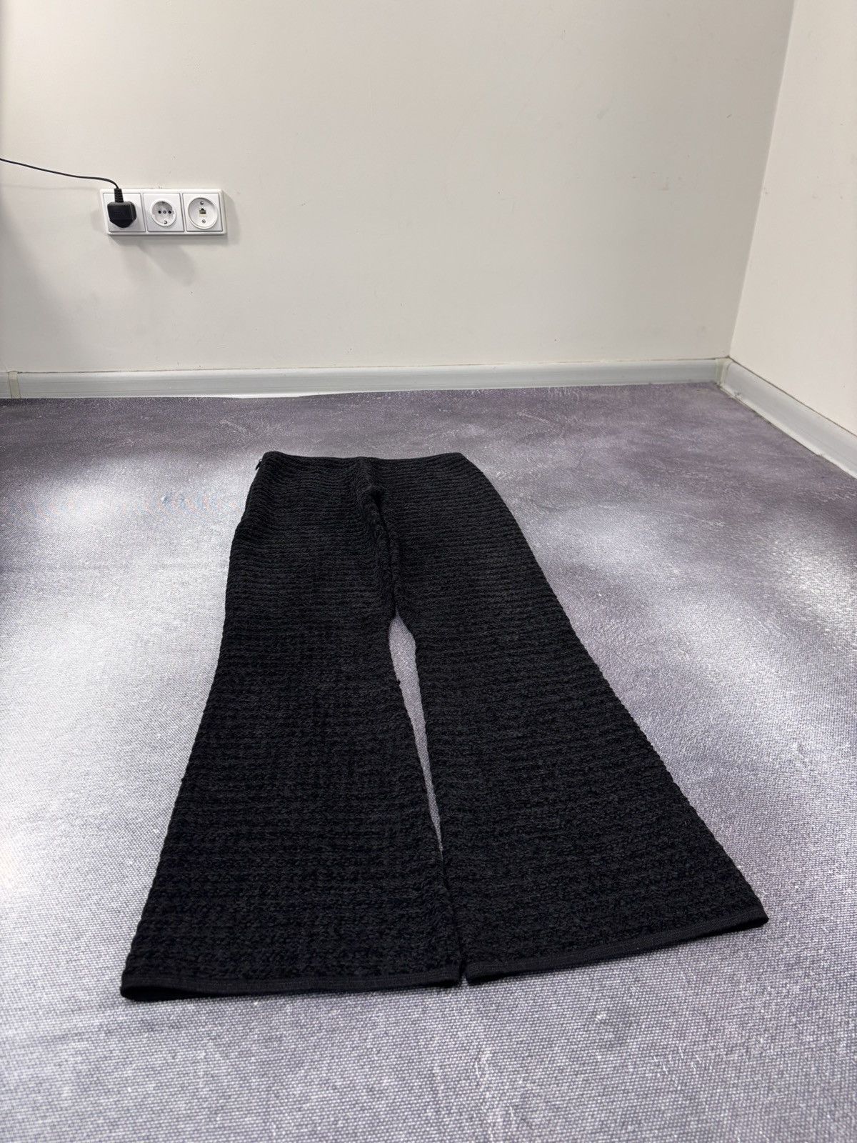 Sandro Sandro Paris NWT Women’s Black Velvet Tweed Flared Pants Size 27" / US 4 / IT 40 - 15 Thumbnail