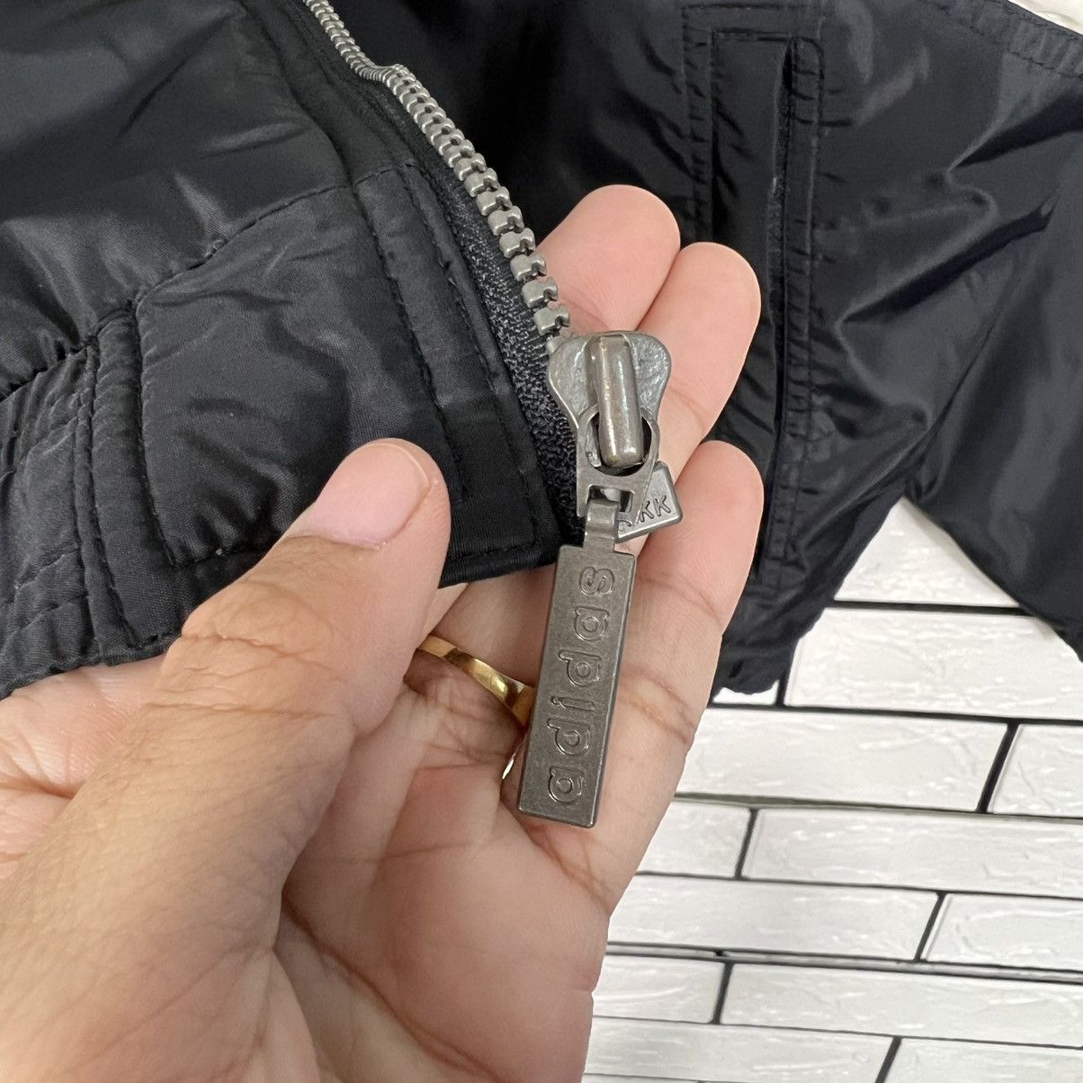 Adidas Vintage 90's ADIDAS Big Logo Windbreaker Jacket #4062-C185 Size US L / EU 52-54 / 3 - 11 Thumbnail