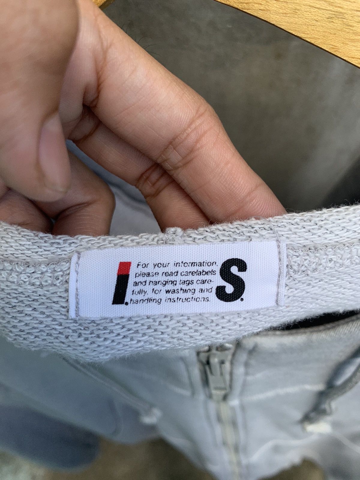 Issey Miyake Logo Print Hoodie Size US M / EU 48-50 / 2 - 7 Thumbnail