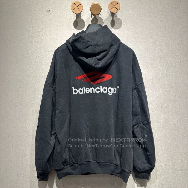 Balenciaga Balenciaga Ski red label sweater size 1 Size US S / EU 44-46 / 1 - 2 Thumbnail