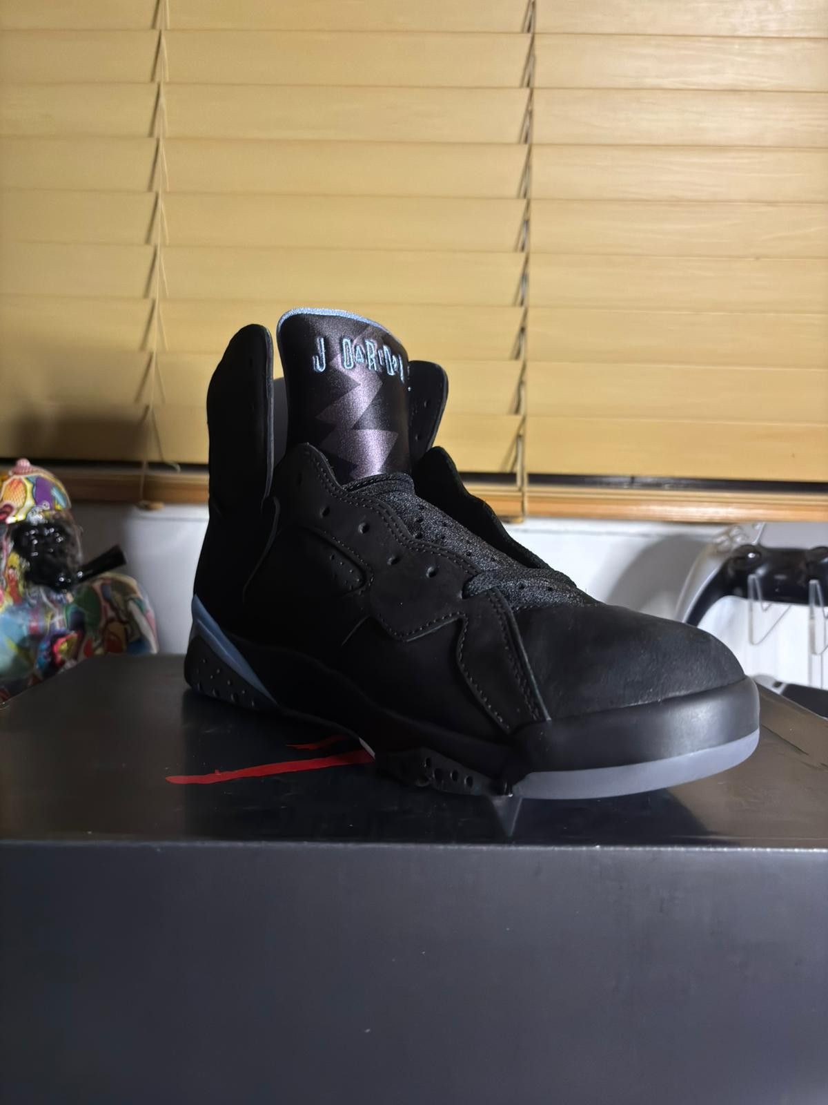 Jordan Brand Nike Air Jordan 7 Retro "Chambray" Size US 11 / EU 44 - 4 Thumbnail