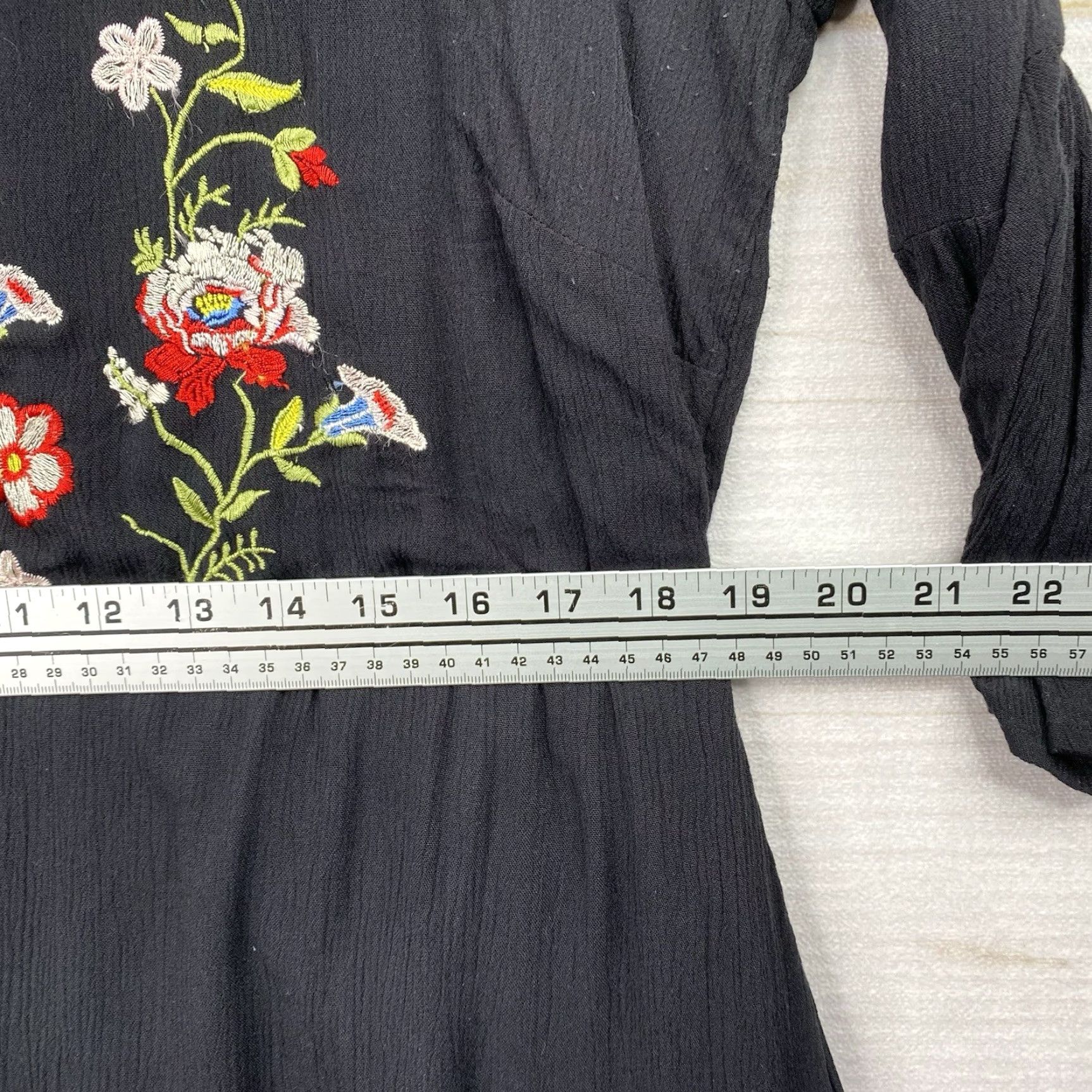 Vintage JUNAROSE Dress Knee Length Floral Embroidered Bell Sleeve A-Line Black 14 Womens Bohemian Size XL / US 12-14 / IT 48-50 - 5 Thumbnail