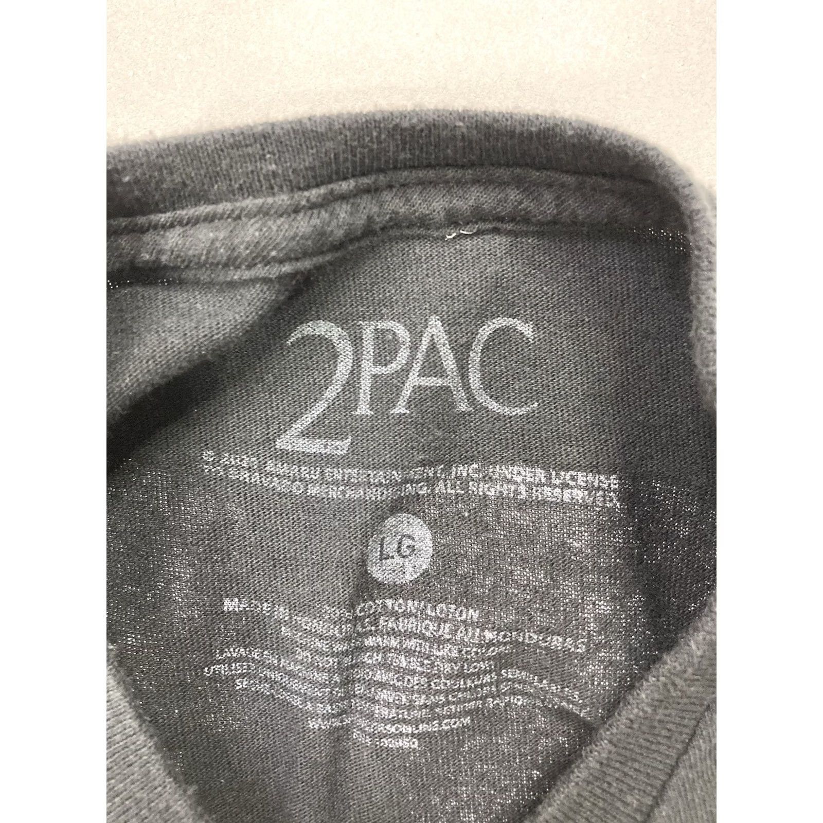 Vintage 2pac Tupac Shakur Praying Hand 71 Graphic T-shirt Men Large Black Music Shirt Size US L / EU 52-54 / 3 - 5 Thumbnail