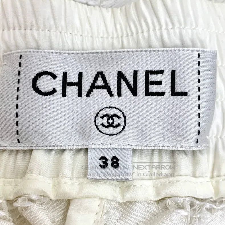 Chanel Chanel White diamond-shaped plaid zipper design casual spo Size 25" / US 0 / IT 36 - 5 Thumbnail