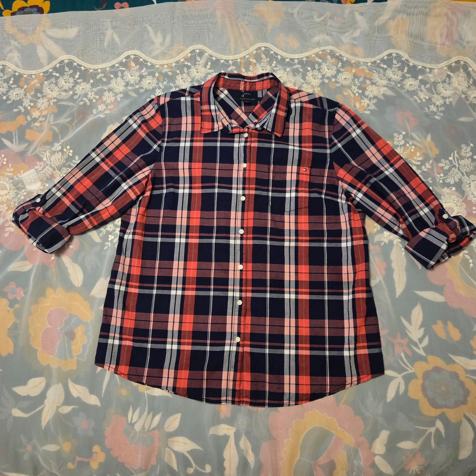 Tommy Hilfiger Tommy Hilfiger Women’s XL Plaid Button Down Shirt Cotton Size XL / US 12-14 / IT 48-50 - 3 Thumbnail