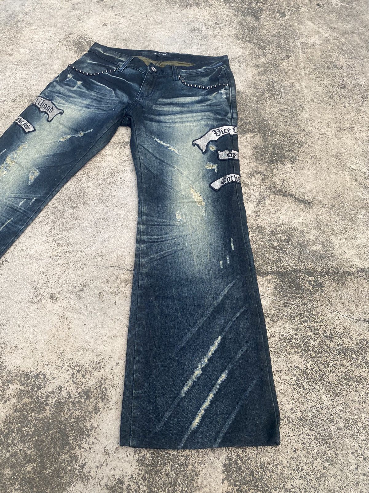 If Six Was Nine × Japanese Brand Flare Jeans Vice Fairy Clawmark Patches Studded Size US 32 / EU 48 - 2 Thumbnail