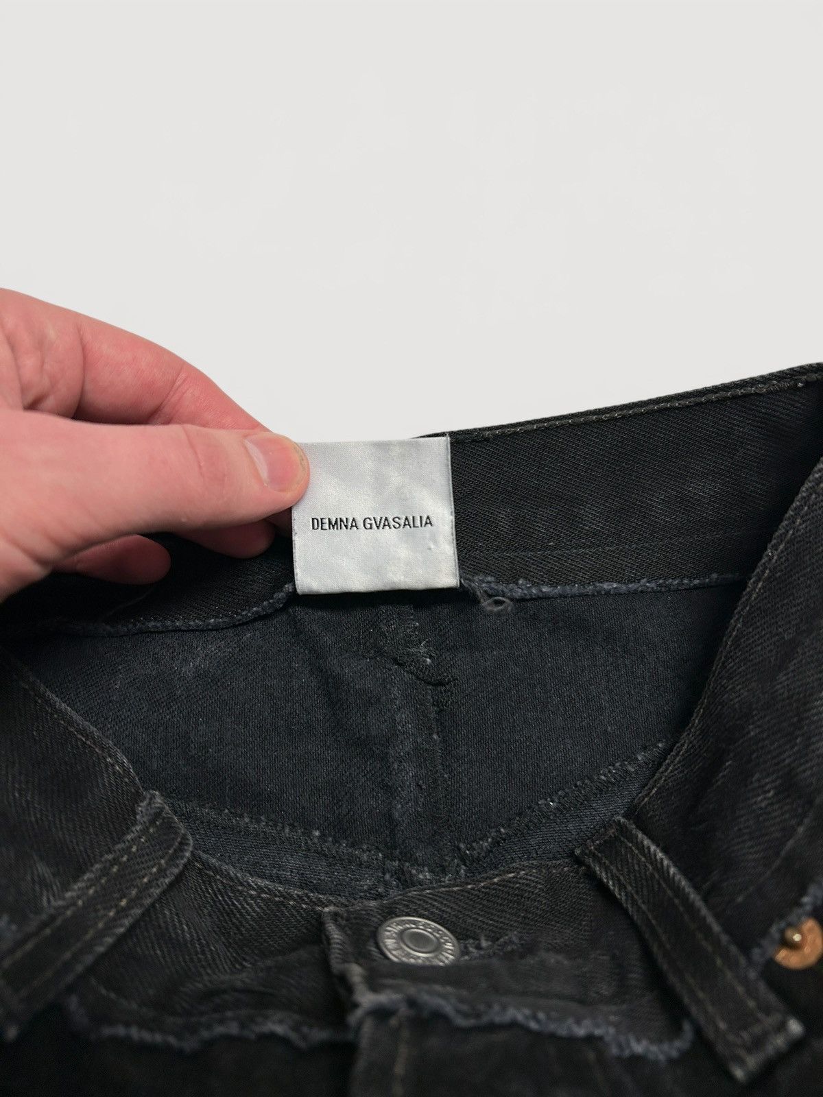 Vetements FW2017 Deconstructed Levi’s Denim Size US 26 / EU 42 - 8 Thumbnail
