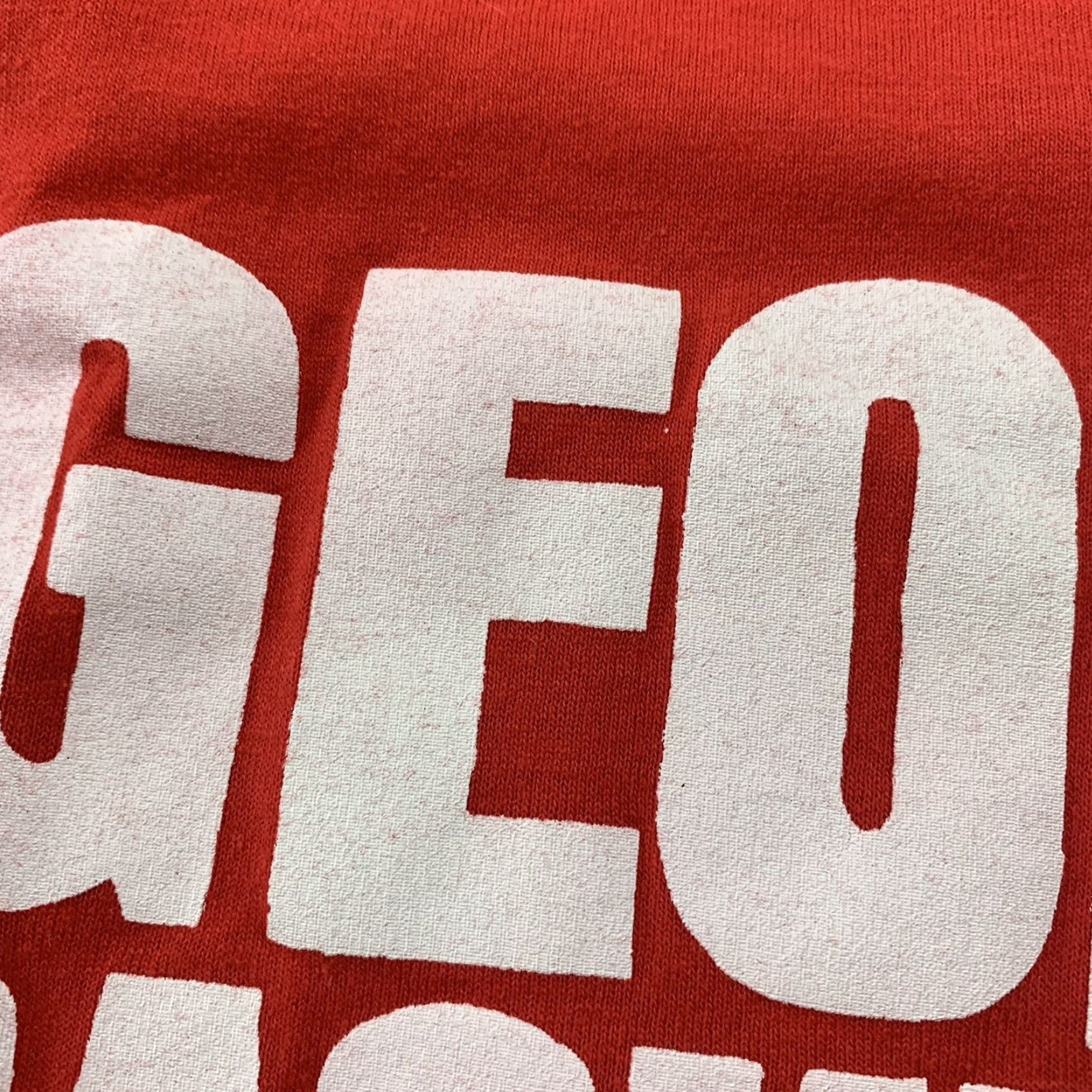 Nike VINTAGE Nike T-Shirt Mens 80s 90s Gray Tag Georgetown Georgia Basketball Crew Neck Short Sleeve L Red Graphic Print Vintage Theme Mens Size US L / EU 52-54 / 3 - 3 Thumbnail