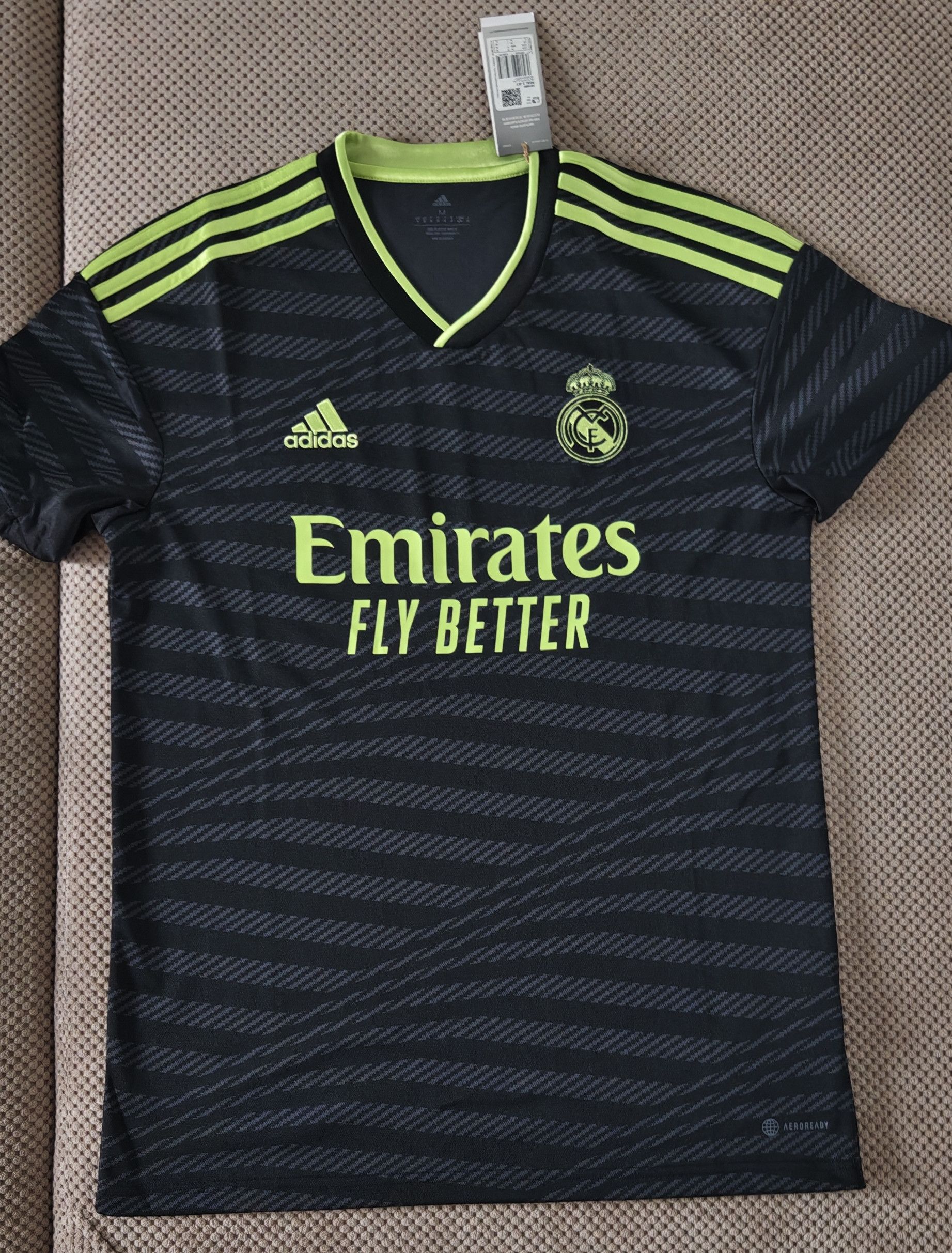 Adidas Real Madrid 22/23 Third Jersey football shirt adidas HI656 M Size US M / EU 48-50 / 2 - 1 Thumbnail