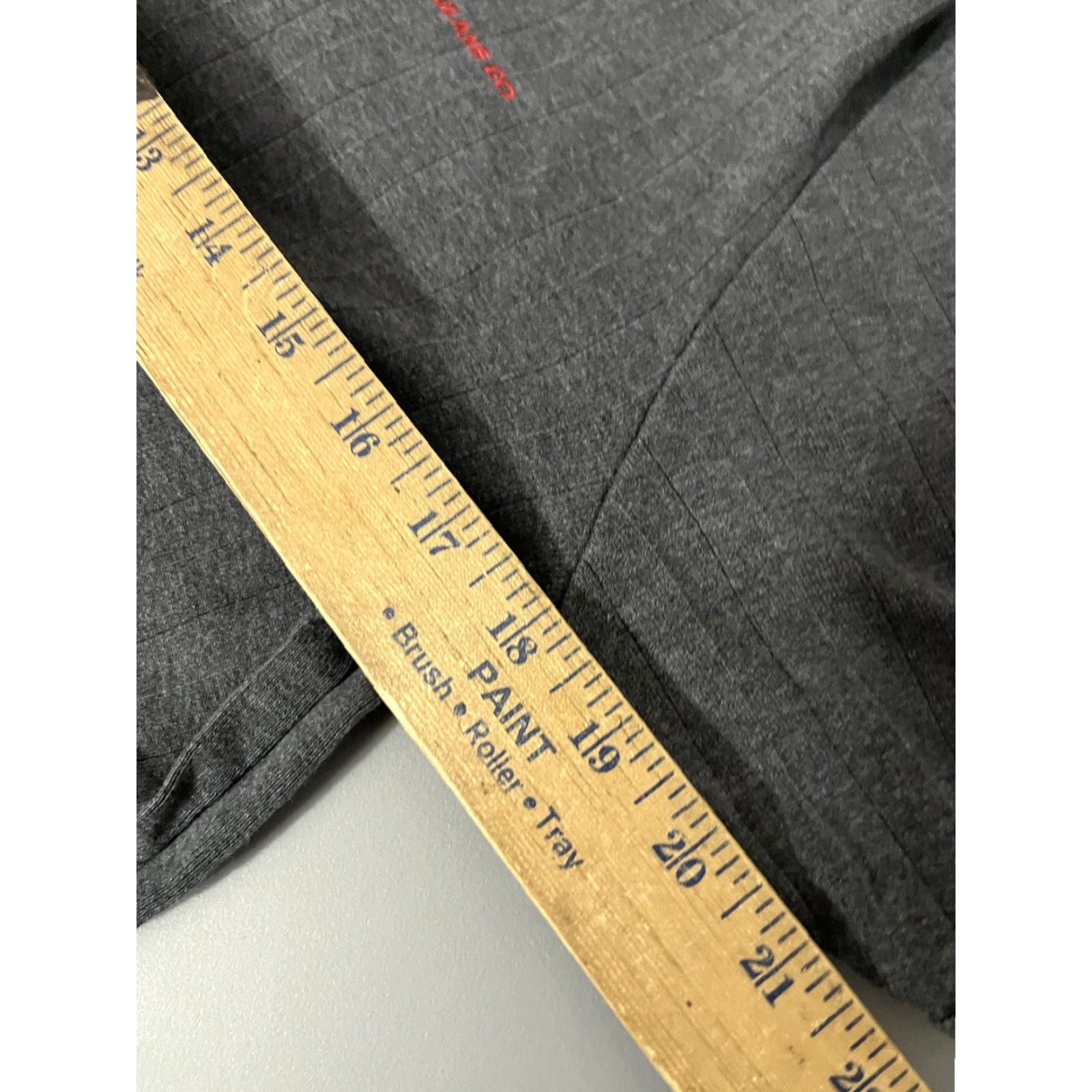 Ralph Lauren VINTAGE Ralph Lauren Polo Jeans Co Gray V-Neck Short Sleeve Shirt Men’s S USA Made Size US S / EU 44-46 / 1 - 6 Thumbnail