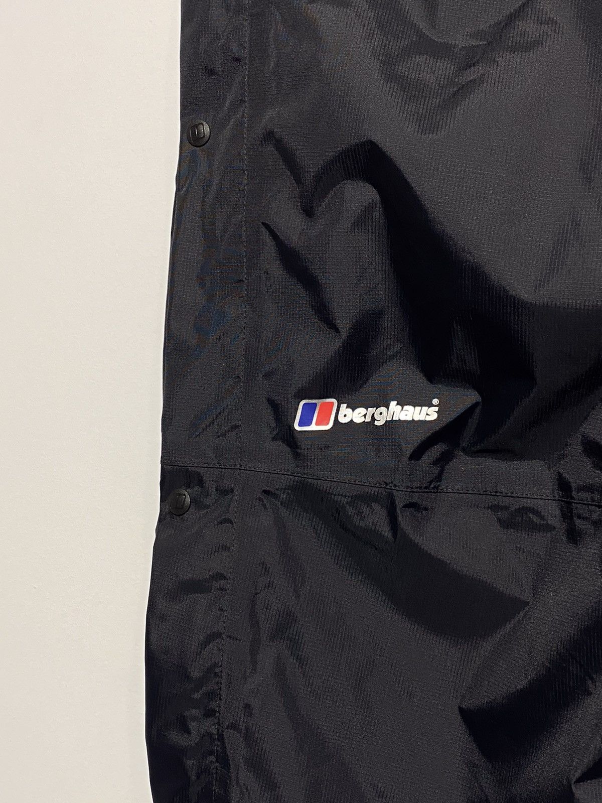 Berghaus Berghaus hype y2k gorpcore streetwear pants Size US 38 / EU 54 - 11 Thumbnail