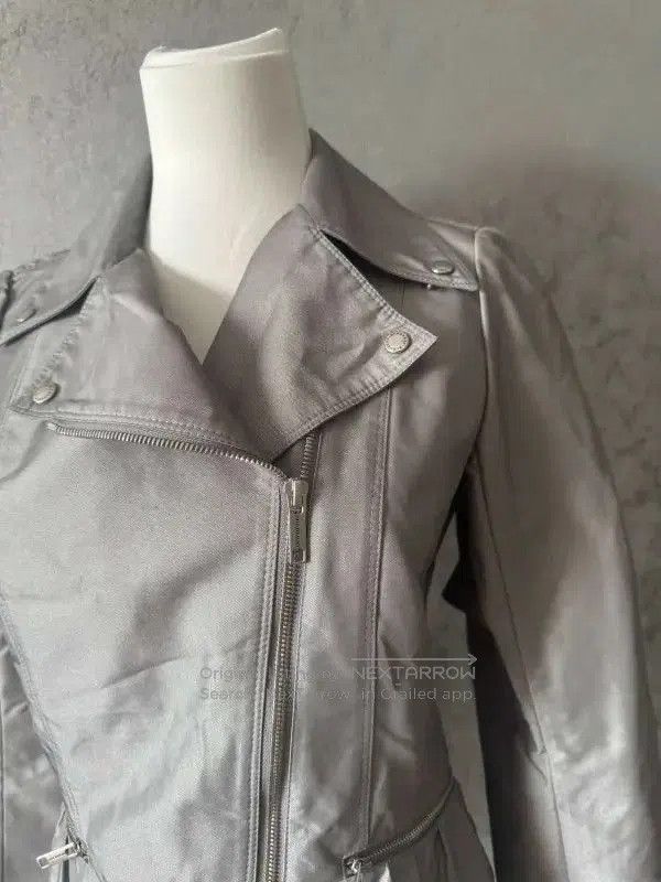 Burberry Burberry Silver Short Fitted Women's Jacket. Size M / US 6-8 / IT 42-44 - 3 Thumbnail