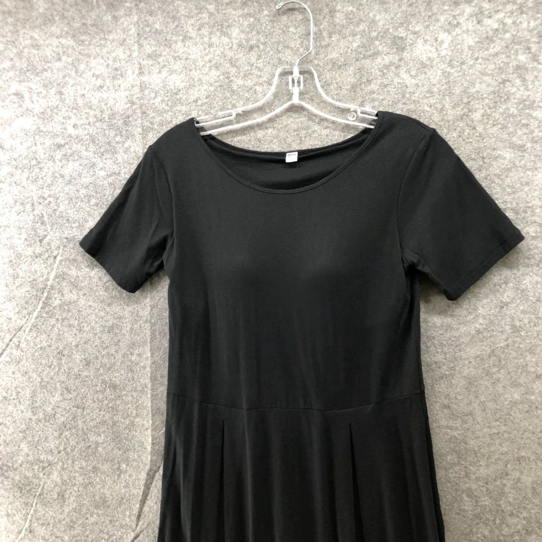 Uniqlo Uniqlo Dress Womens S Short Sleeve Padded Crewneck T Shirt Knee Length Black Knit Cotton Blend Bra Dress Vintage No Size S / US 4 / IT 40 - 3 Thumbnail