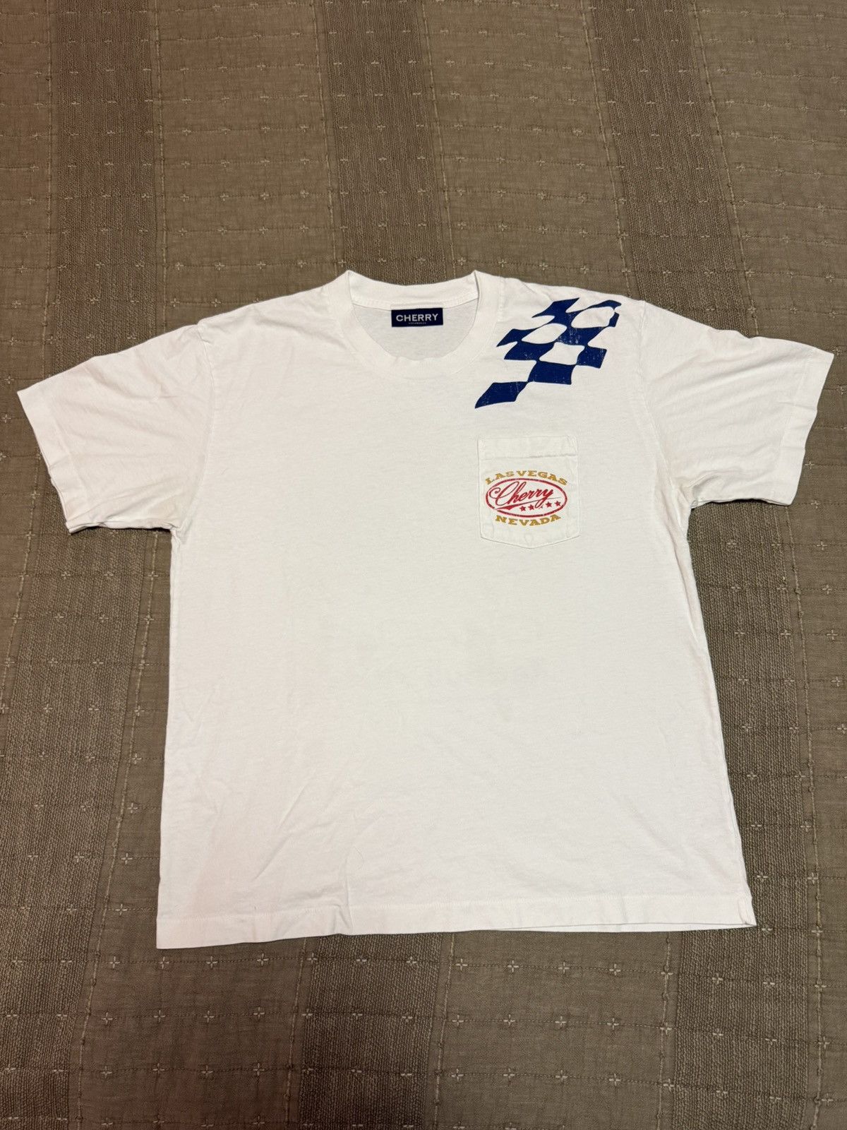Cherry LA Oracle Redbull F1 Racing tee Las Vegas F1 2024 Size US M / EU 48-50 / 2 - 3 Thumbnail
