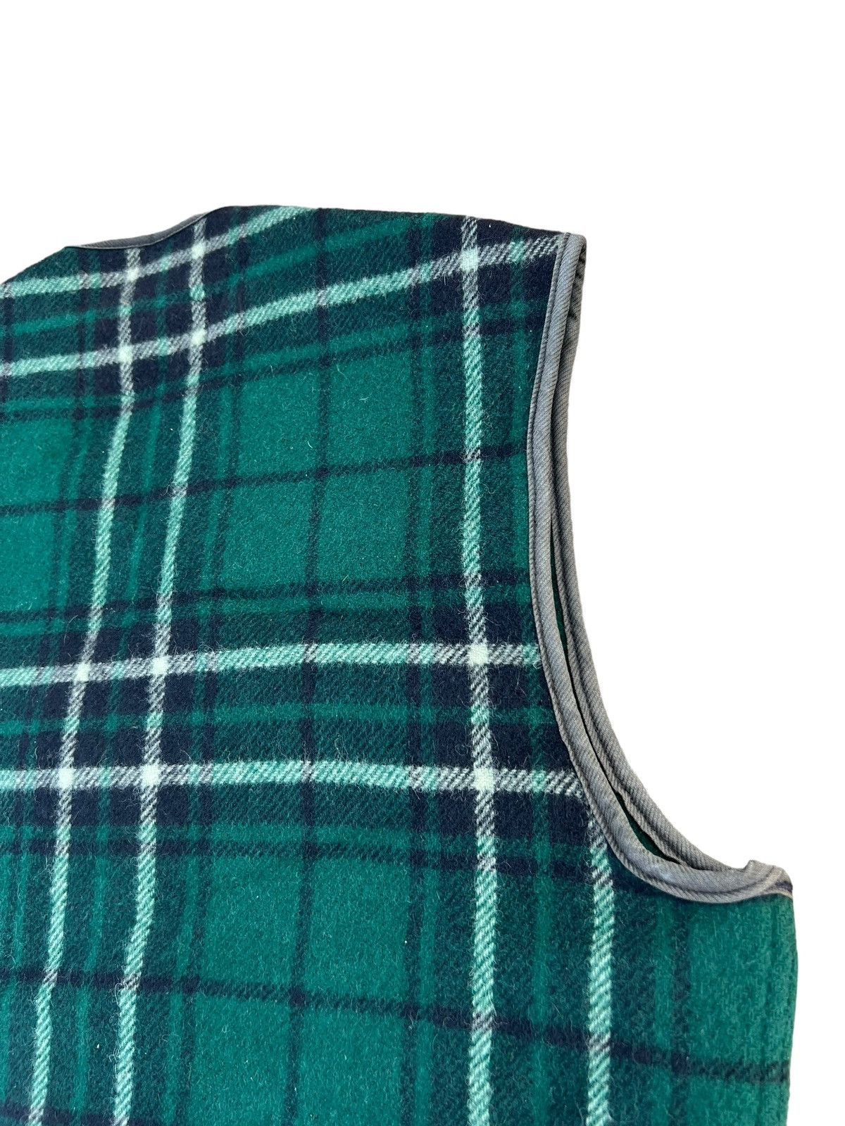 Vintage Vintage 80s Woolrich Wool Plaid Four Pocket Vest Size US M / EU 48-50 / 2 - 15 Thumbnail