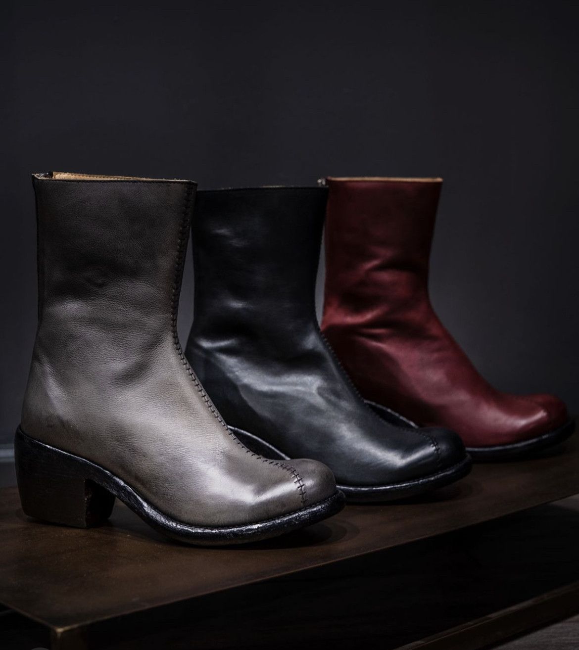ORWELL CURVED HEEL BOOTS