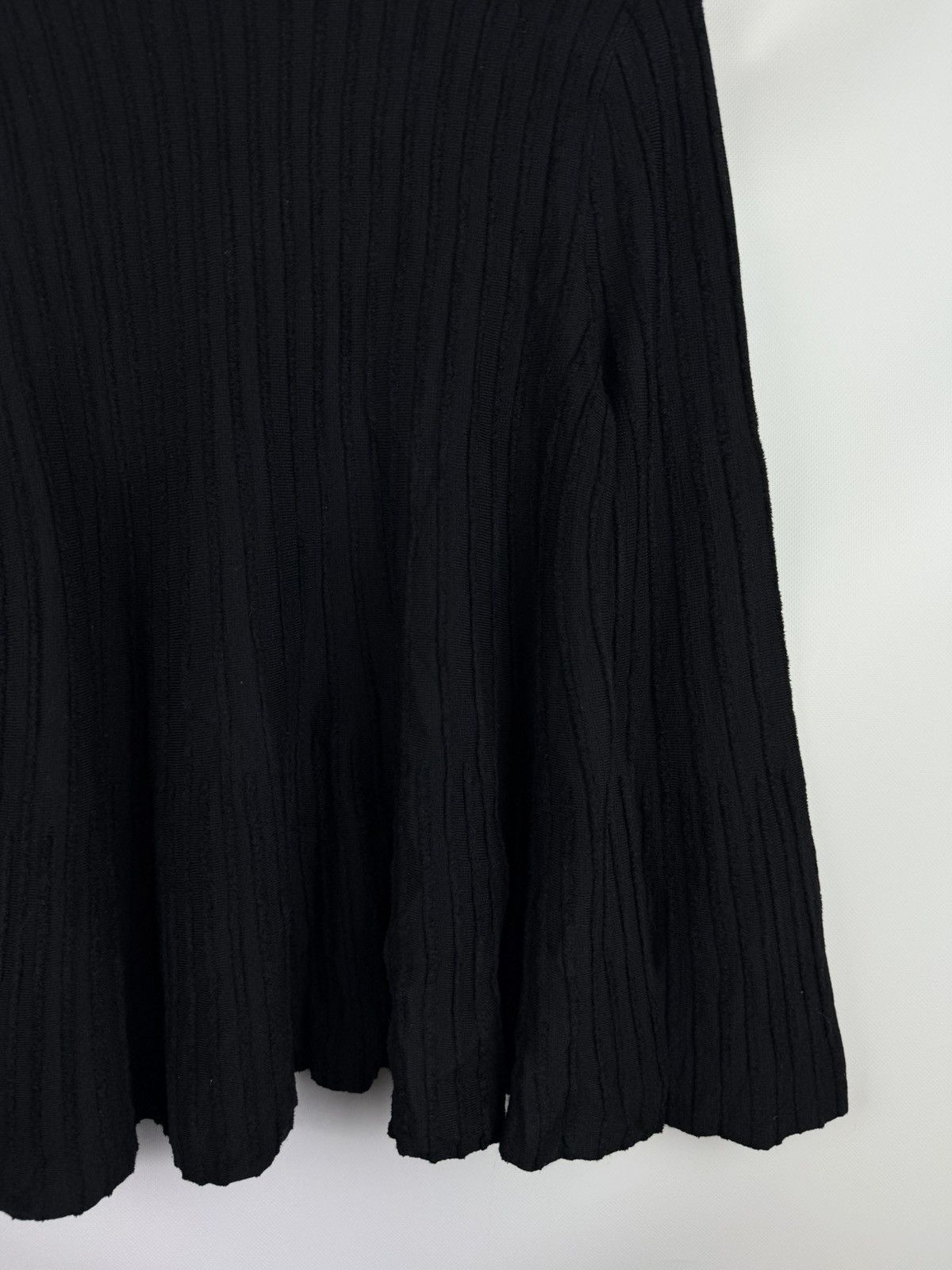 Cos Cos Bell Sleeve Ribbed Lagenlook Wool Sweater Pullover Size S / US 4 / IT 40 - 20 Thumbnail