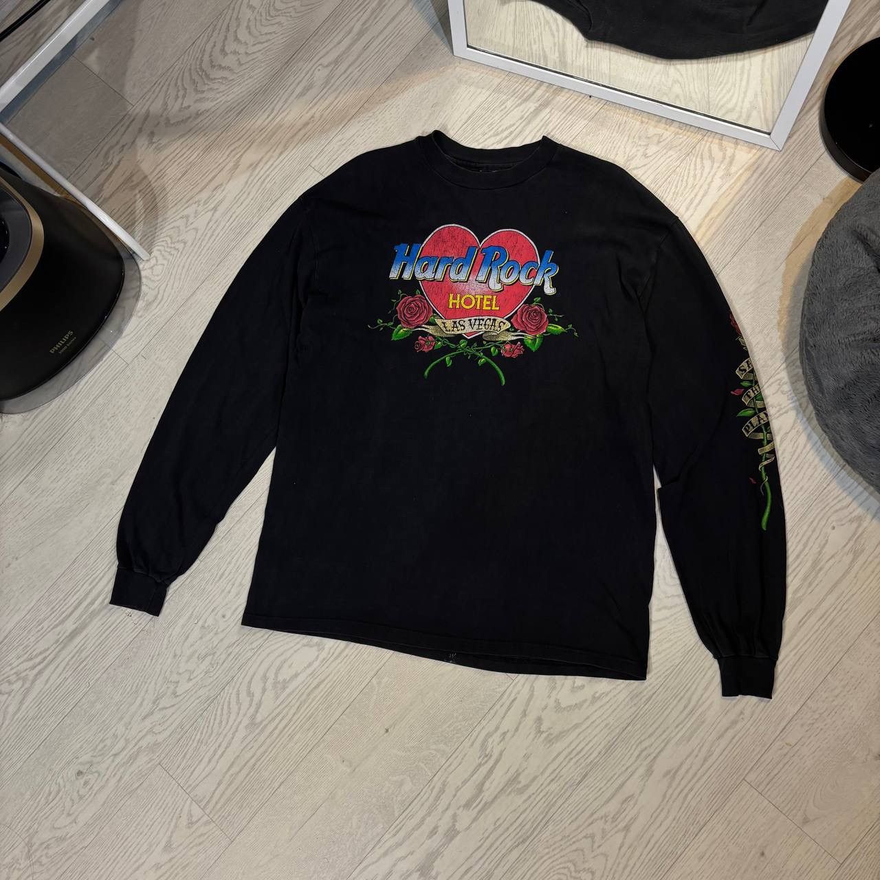 Hard Rock Cafe Hard Rock Hotel Las Vegas vintage long sleeve Size:M Size US M / EU 48-50 / 2 - 1 Thumbnail