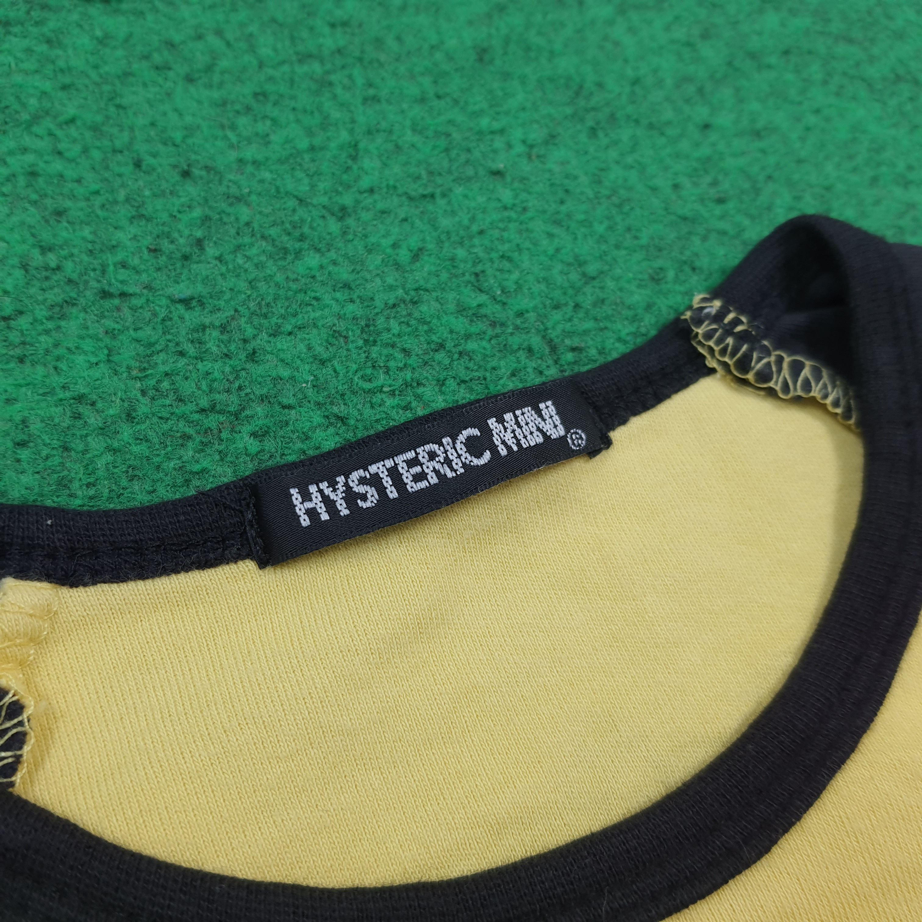 Hysteric Glamour Vintage Hysteric Mini Japan Raglan Kids 4-5 y/o C301N25 Size US XXS / EU 40 - 4 Thumbnail
