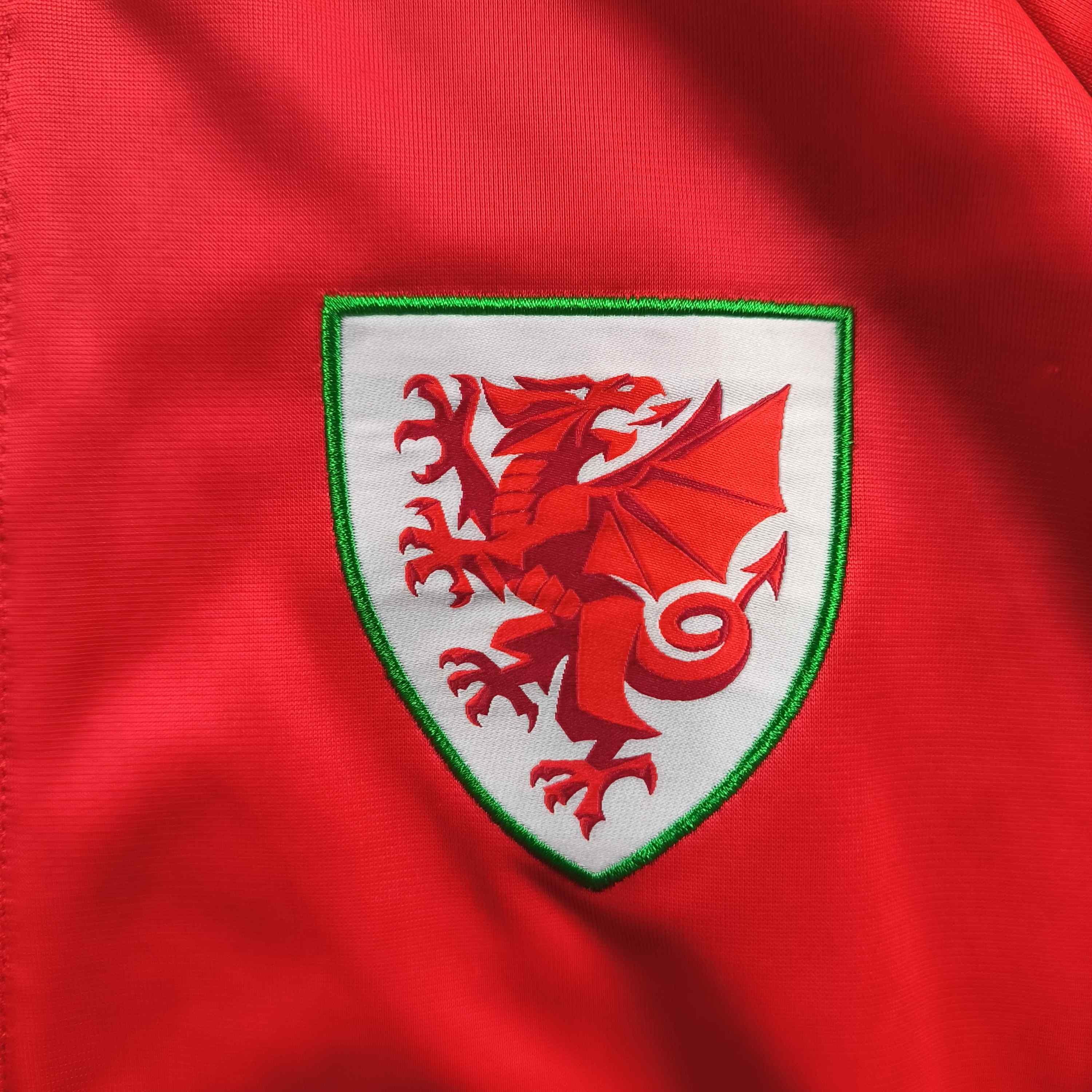 Other NEW Wales (BNWT) football track top size L Size US L / EU 52-54 / 3 - 3 Thumbnail