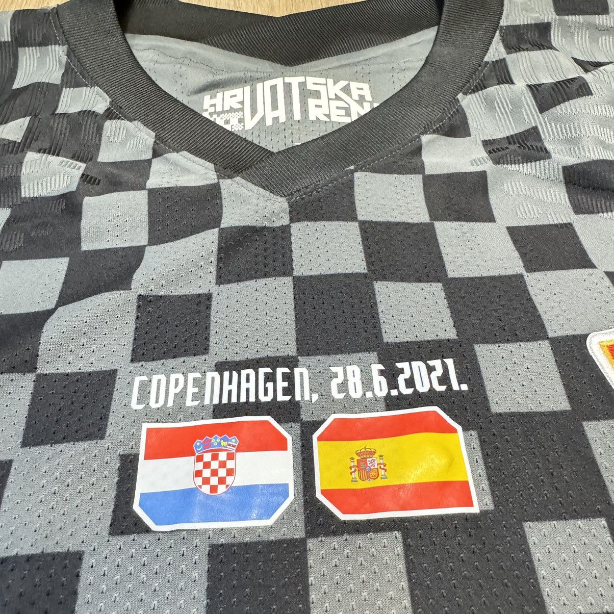 Nike Croatia Euro2020 player issue away shirt #8 Kovacic (Bnwt) Size US XL / EU 56 / 4 - 4 Thumbnail