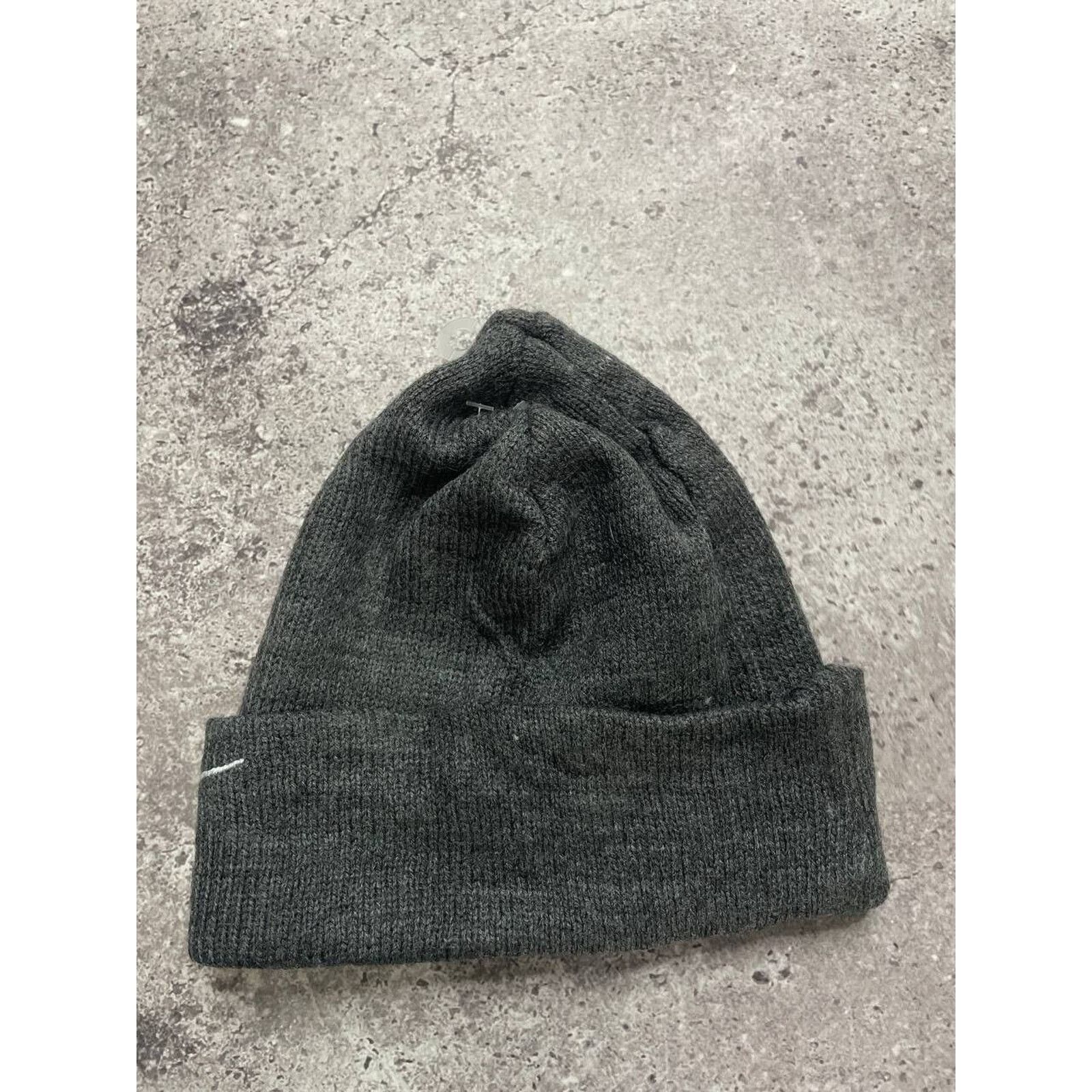 Nike × Vintage Vintage Nike Gray Knit Beanie Hat Embroidered Swoosh Size ONE SIZE - 4 Thumbnail