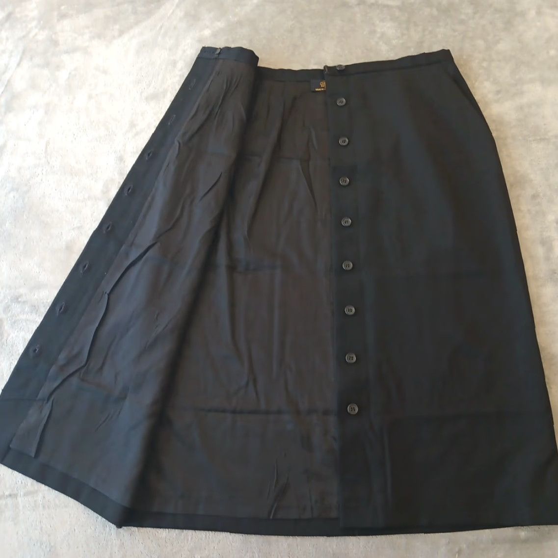 Brooks Brothers Brooks Brothers Skirt Black Wool Size 12 Knee Length Lined Button Front Pencil Women Regular Mid Length Size 34" / US 12 / IT 48 - 5 Thumbnail