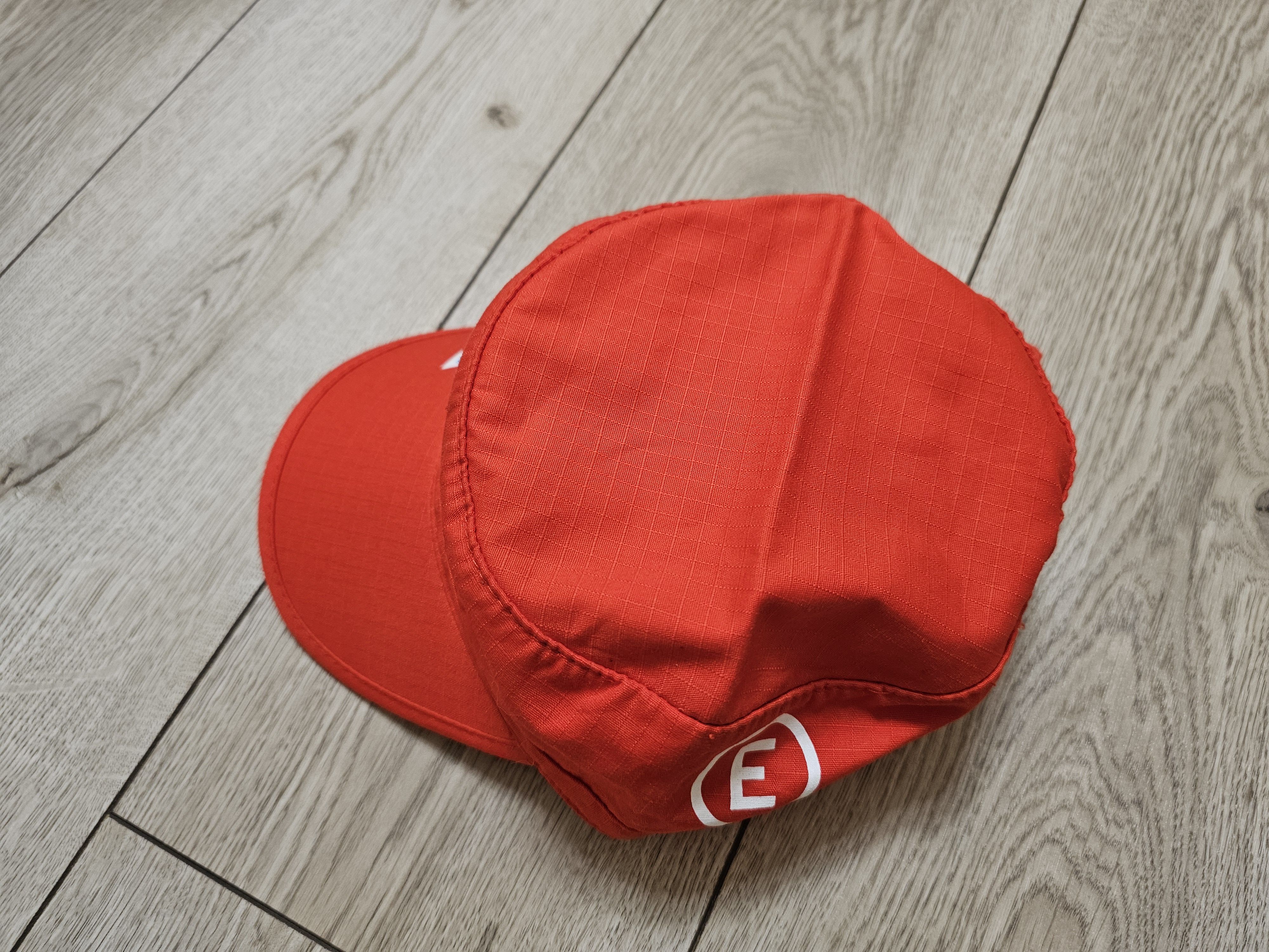 Ferrari × Formula 1 FERRARI CAP RED V8 PWERED BY CAP F1 CAP FORMULA 1 CAP F1 Size ONE SIZE - 2 Thumbnail