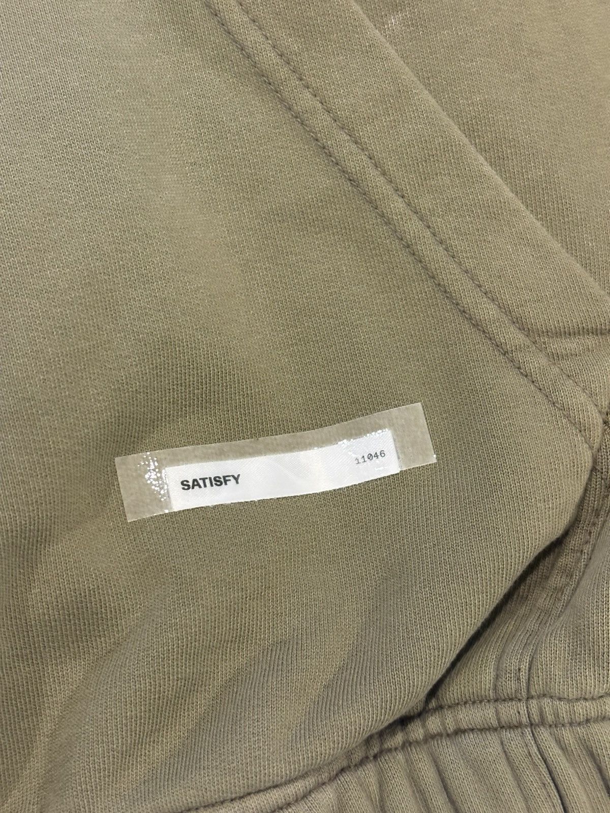 Satisfy Satisfy Running SoftCell Hoodie Sun Bleached Military Olive Size US M / EU 48-50 / 2 - 4 Thumbnail