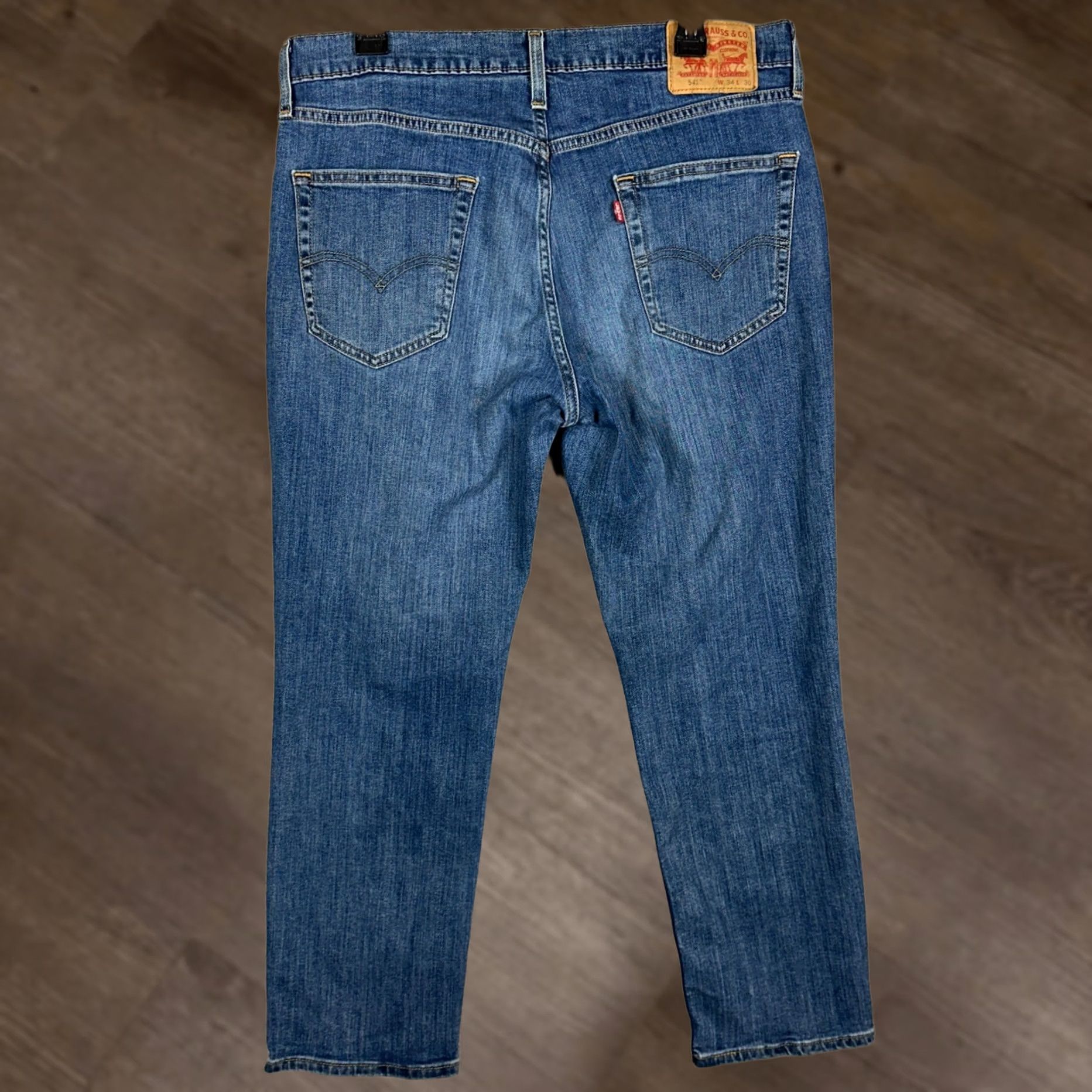 Levi's Levi's 541 Athletic Taper Jeans Mens 34x30 Blue Medium Wash All Seasons Tech Stretch Pockets 5-Pocket Denim Rise Mid Shape: Casual Workwear (Mens) Size US 34 / EU 50 - 1 Thumbnail