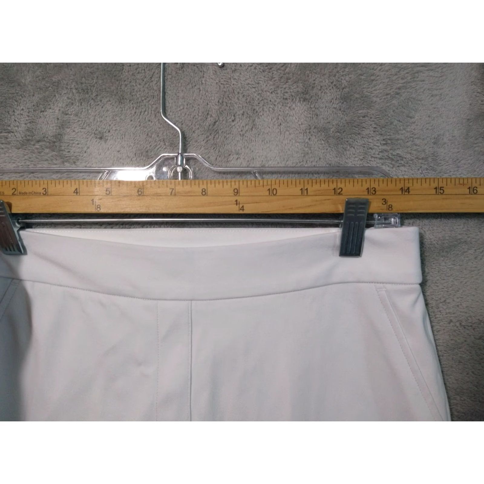 Spanx SPANX Pants Women Medium White Slim Straight Ponte Pull On Stretch Adult M White Slim Straight Ponte Slacks 26 Inseam 28 Waist Womens Size 32" / US 10 / IT 46 - 3 Thumbnail