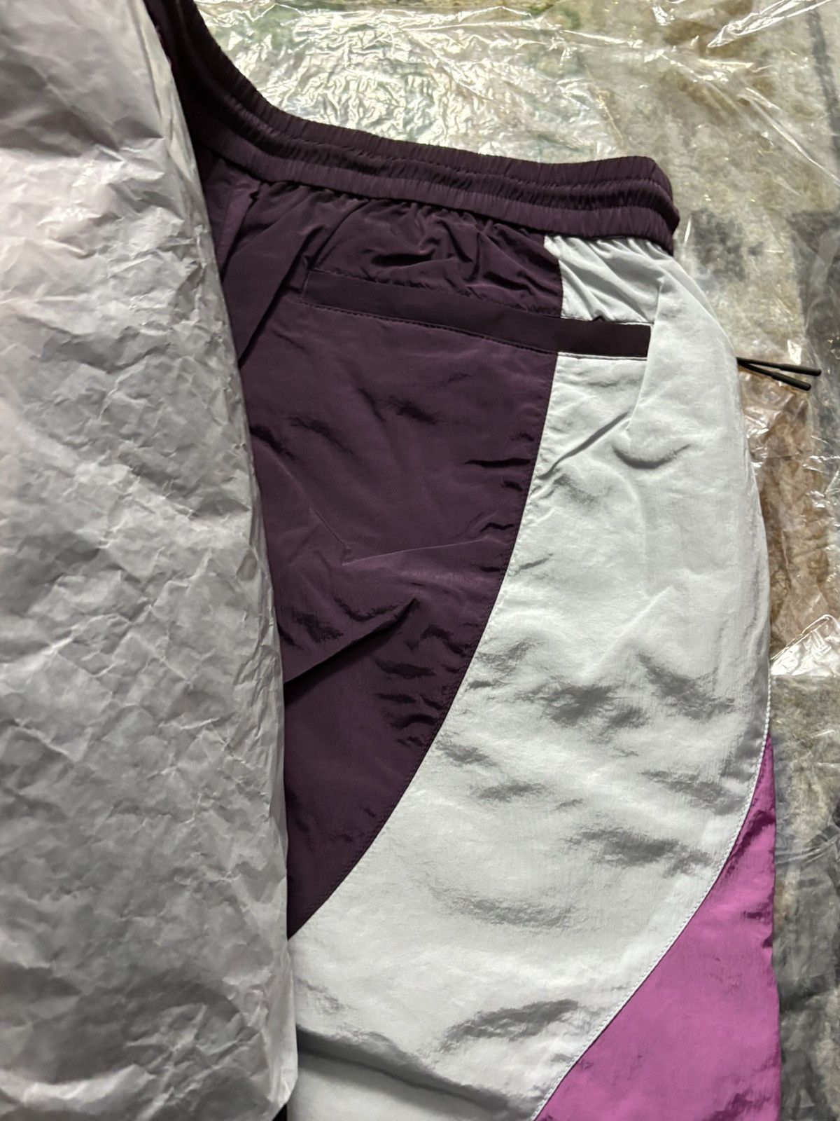 Kith Kith x New Balance Madison IV Short Nouveau (LARGE) Size 32 - 5 Thumbnail