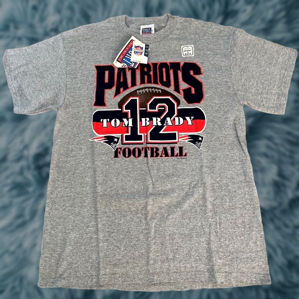 NFL VINTAGE Tom Brady New England Patriots NFL Football T-Shirt Large Gray 2001 #12 Size US L / EU 52-54 / 3 - 1 Thumbnail