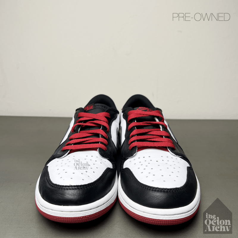 Jordan Brand Air Jordan 1 Retro Low OG 'Black Toe' CZ0790-106 Pre-Owned Size US 10.5 / EU 43-44 - 4 Thumbnail